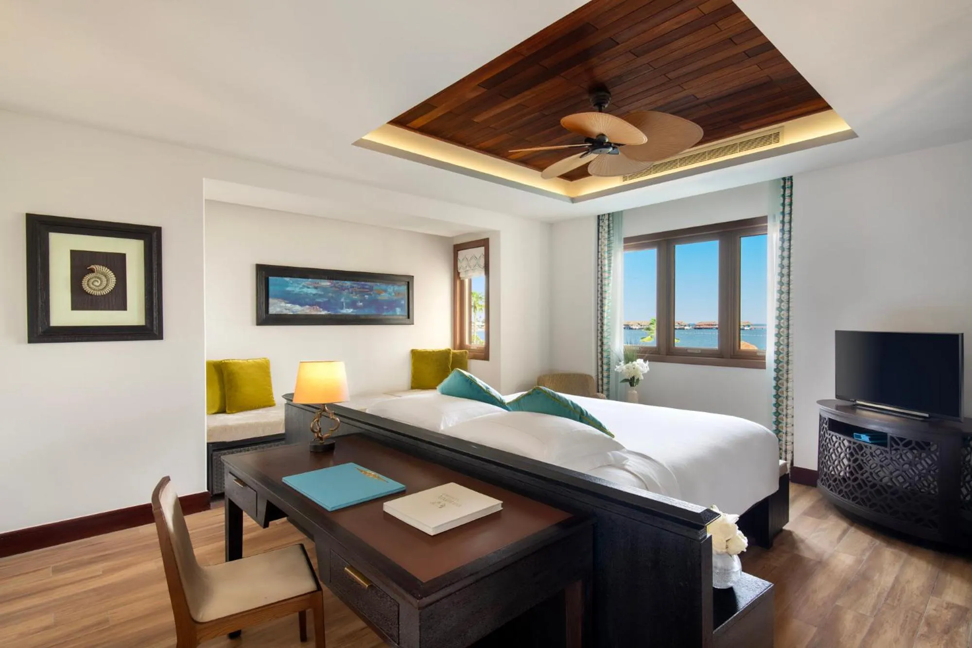 View (from property/room), Bed in Banana Island Resort Doha by Anantara