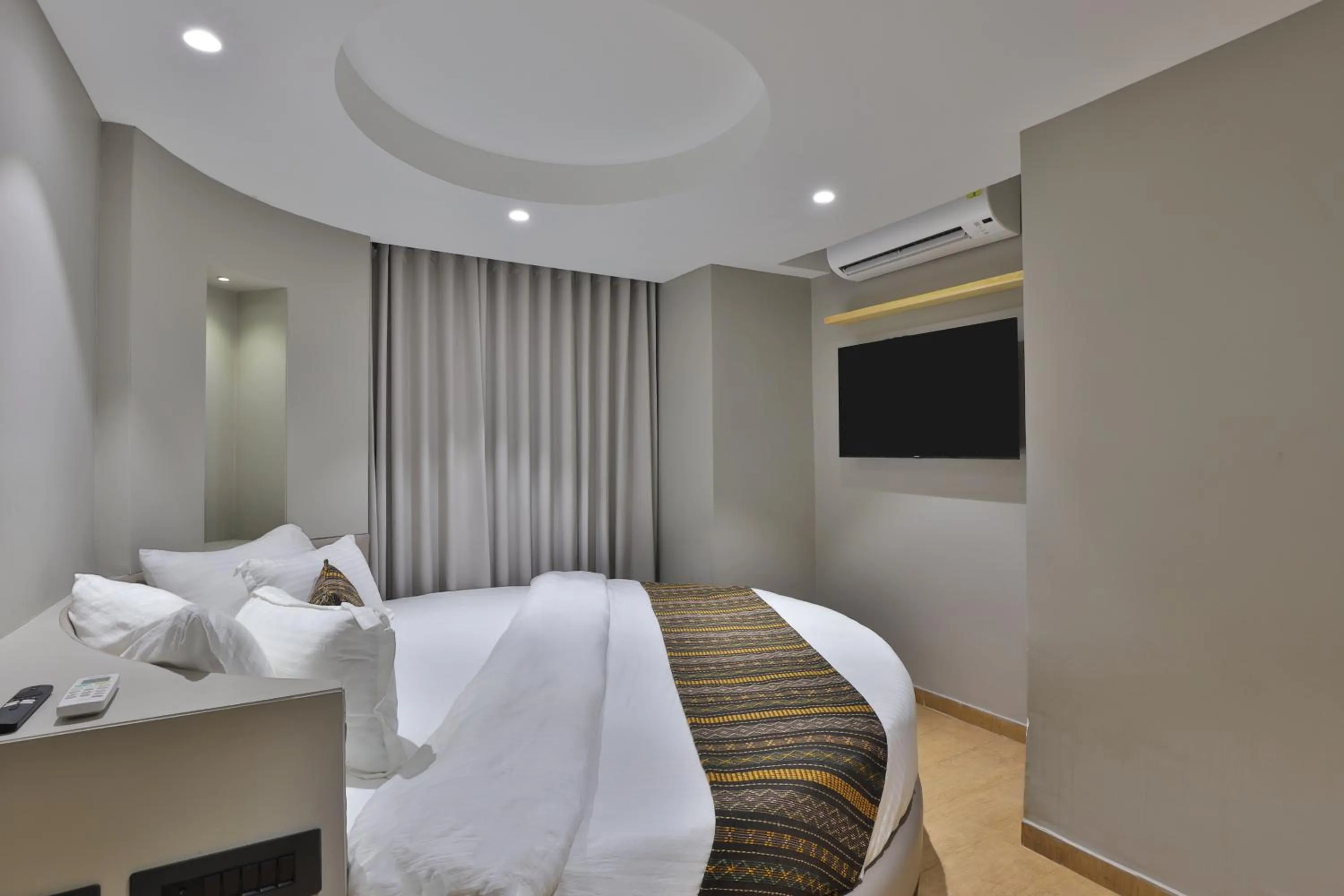 Bed in Hotel Shivashish