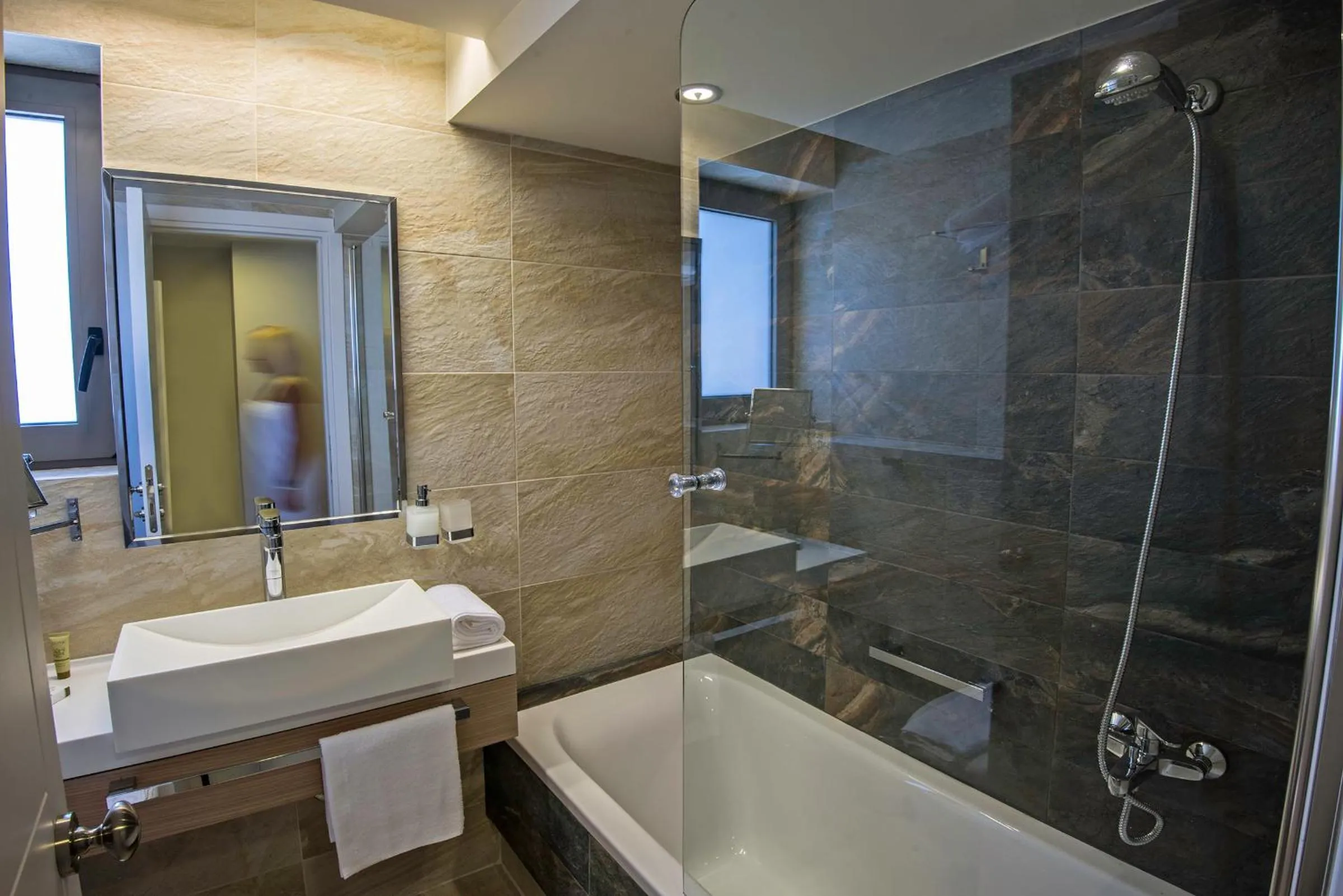 Bathroom in Swell Boutique Hotel