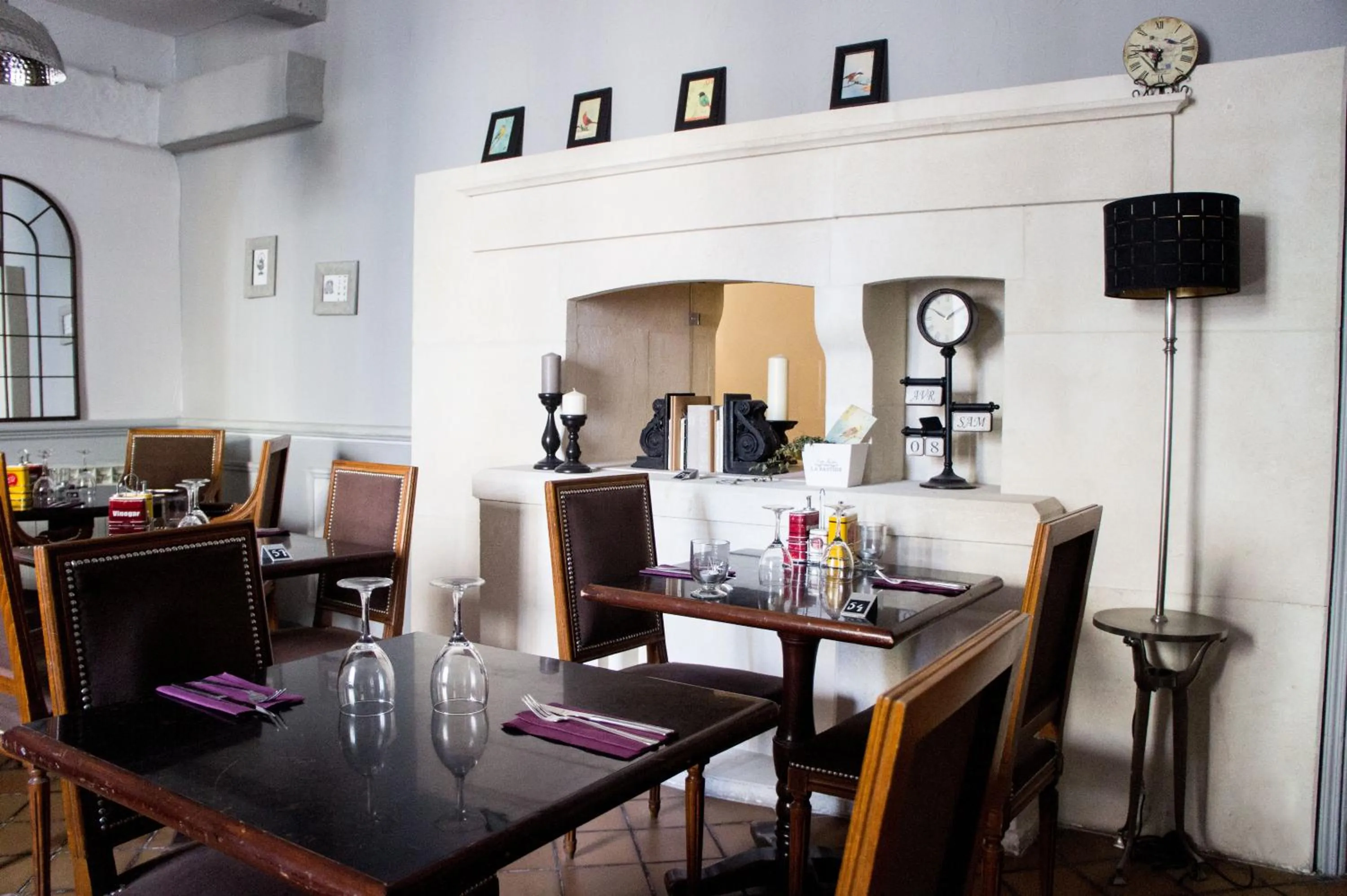 Restaurant/places to eat in HOTEL DE FRANCE - Hôtel de charme en Provence