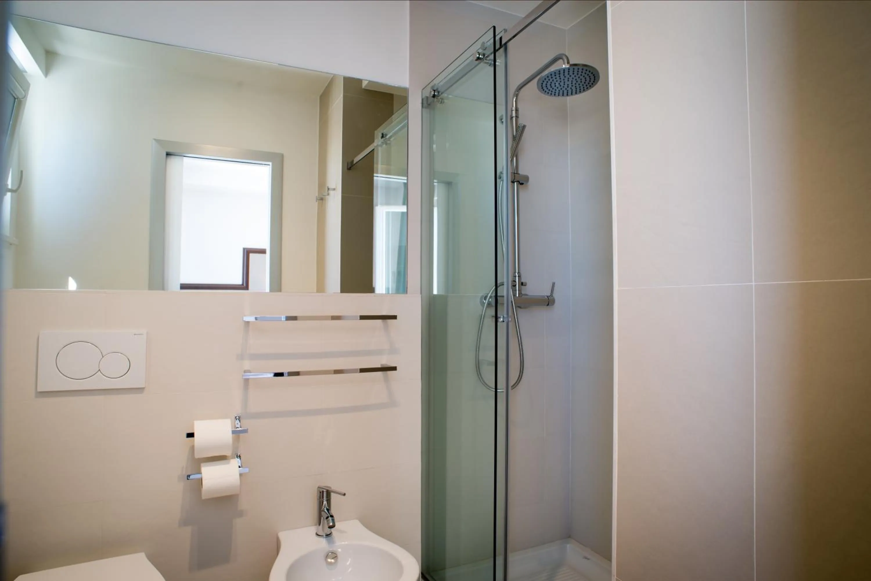 Bathroom in Hotel Baia Marina