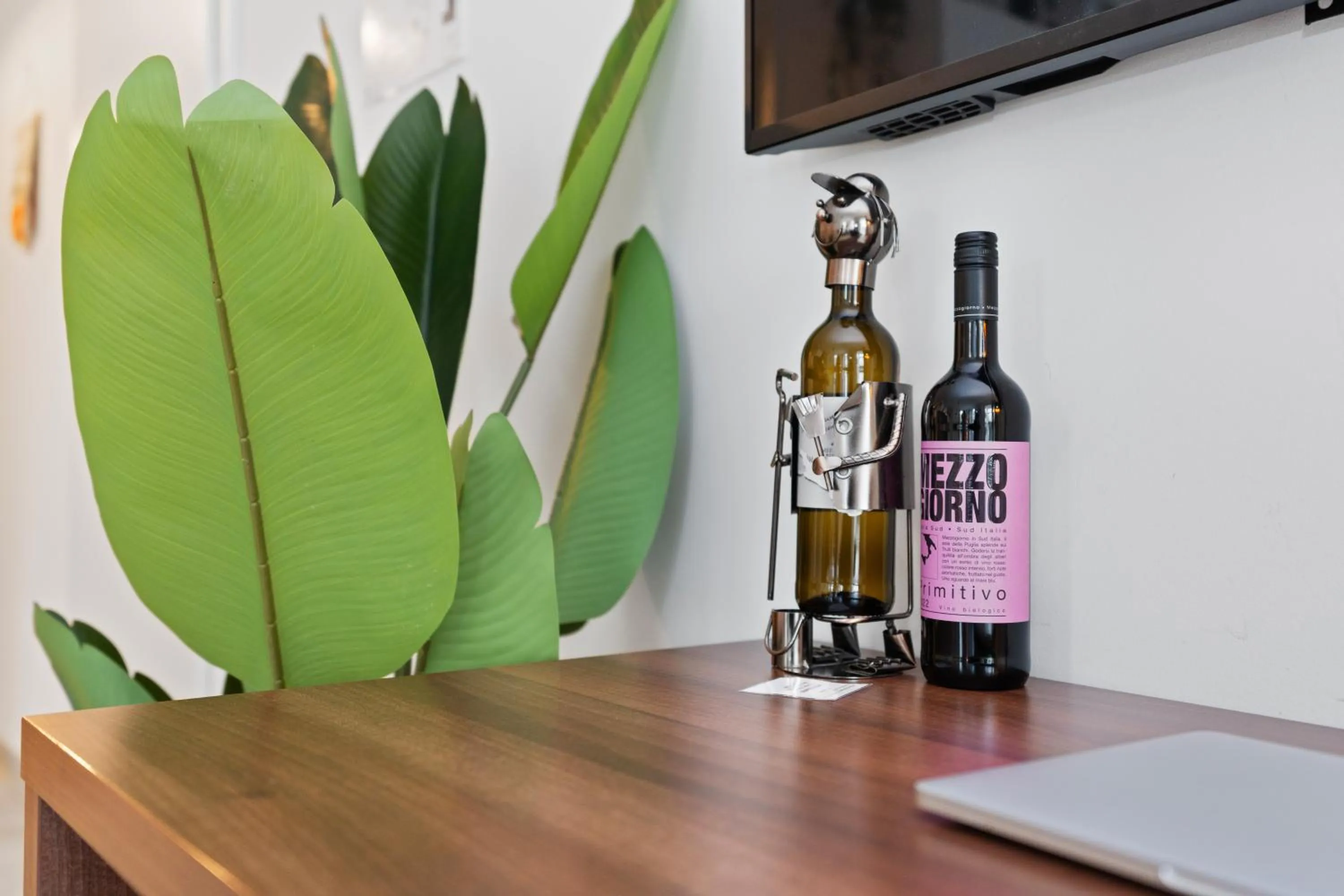 Drinks in Amelie chez Inez