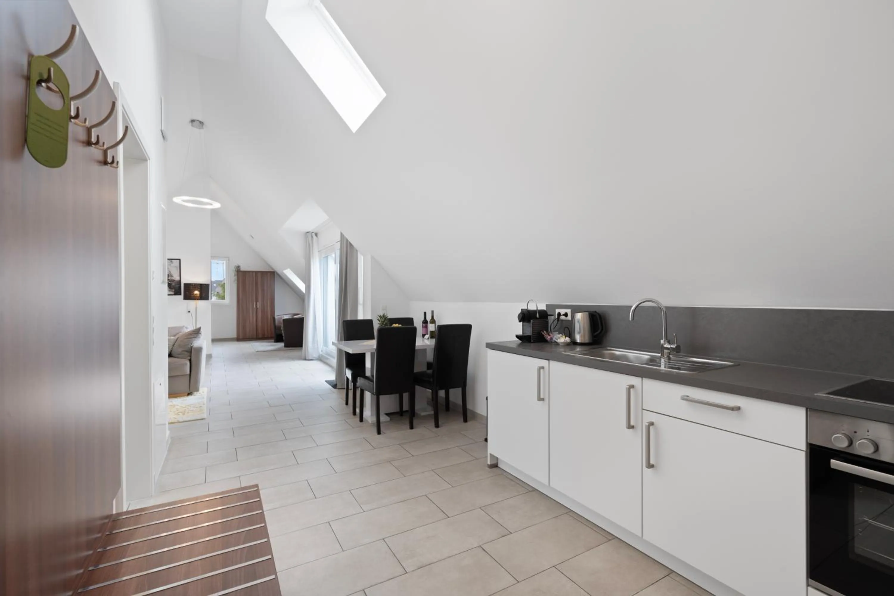 Coffee/tea facilities in Amelie chez Inez