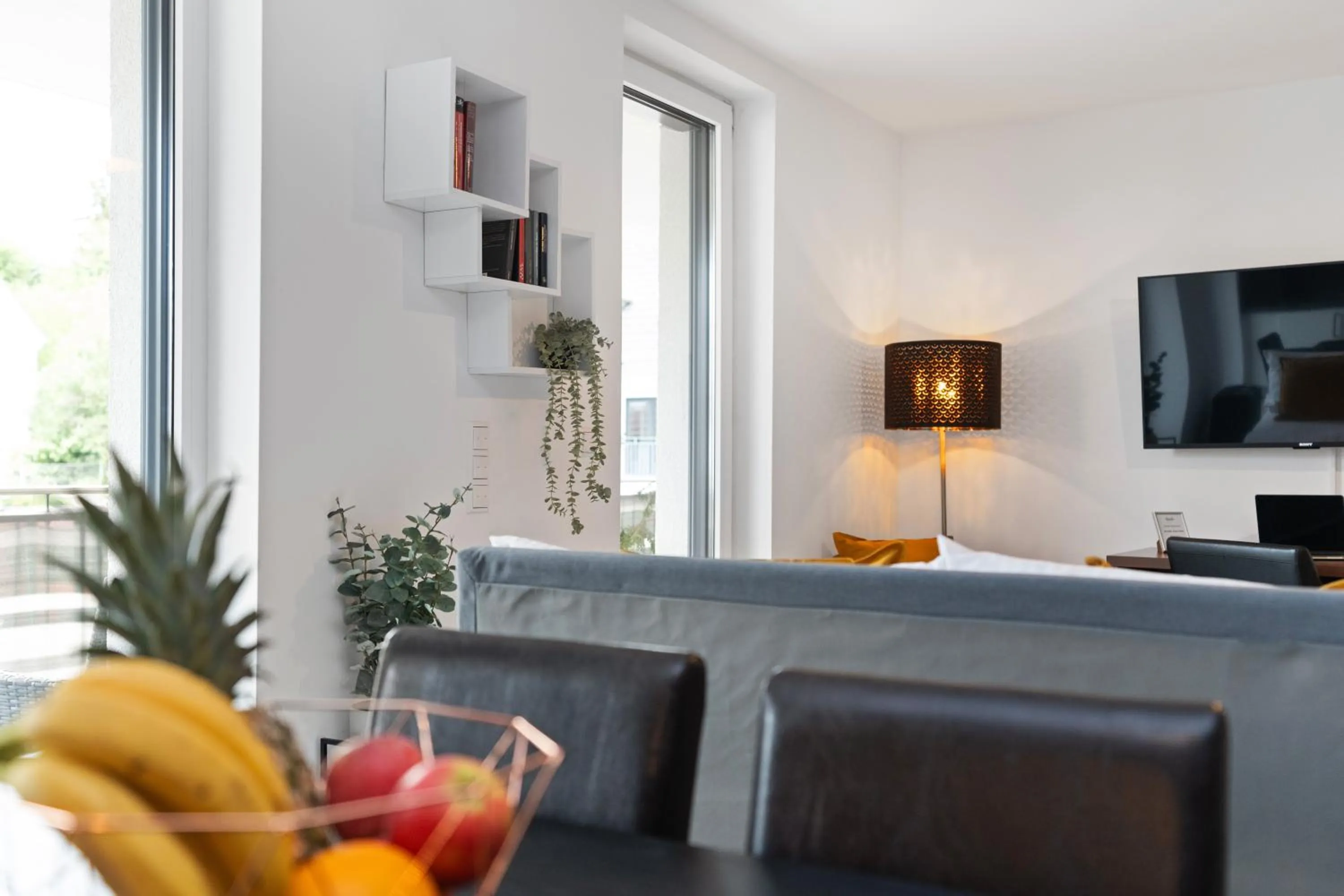 Communal lounge/ TV room in Amelie chez Inez