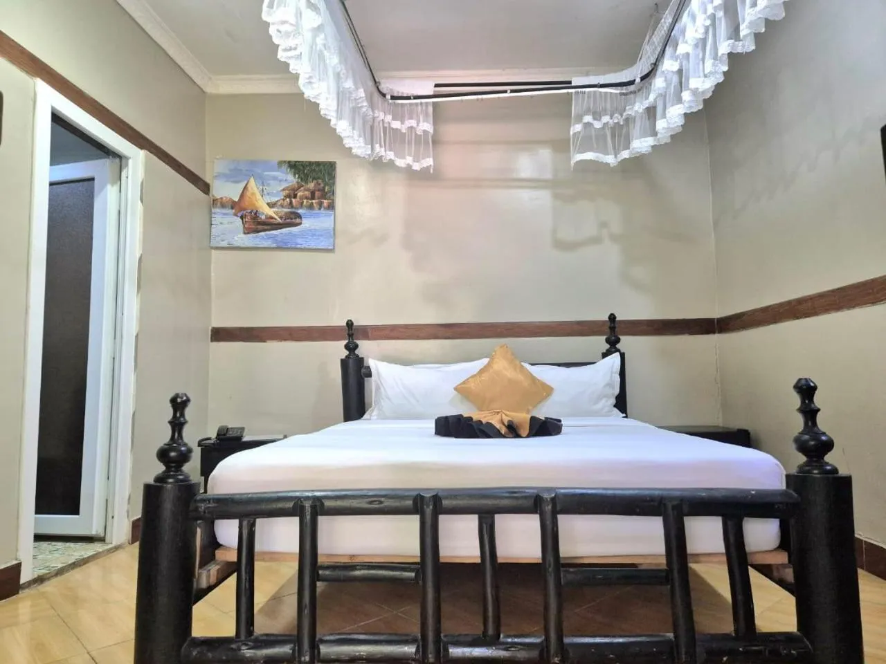 Bed in Kijiji Beach Resort