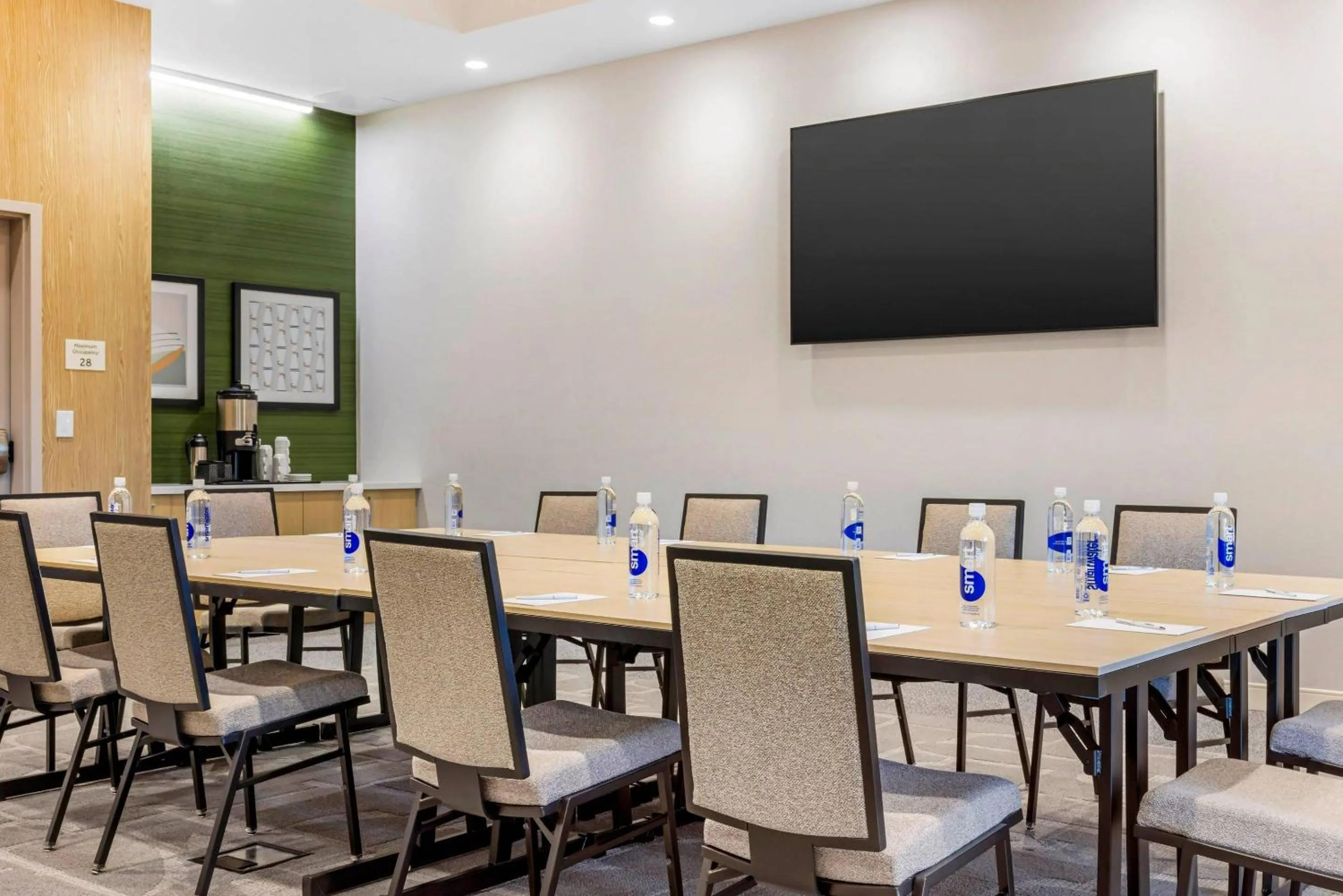 Meeting/conference room in Cambria Hotel Burbank Airport