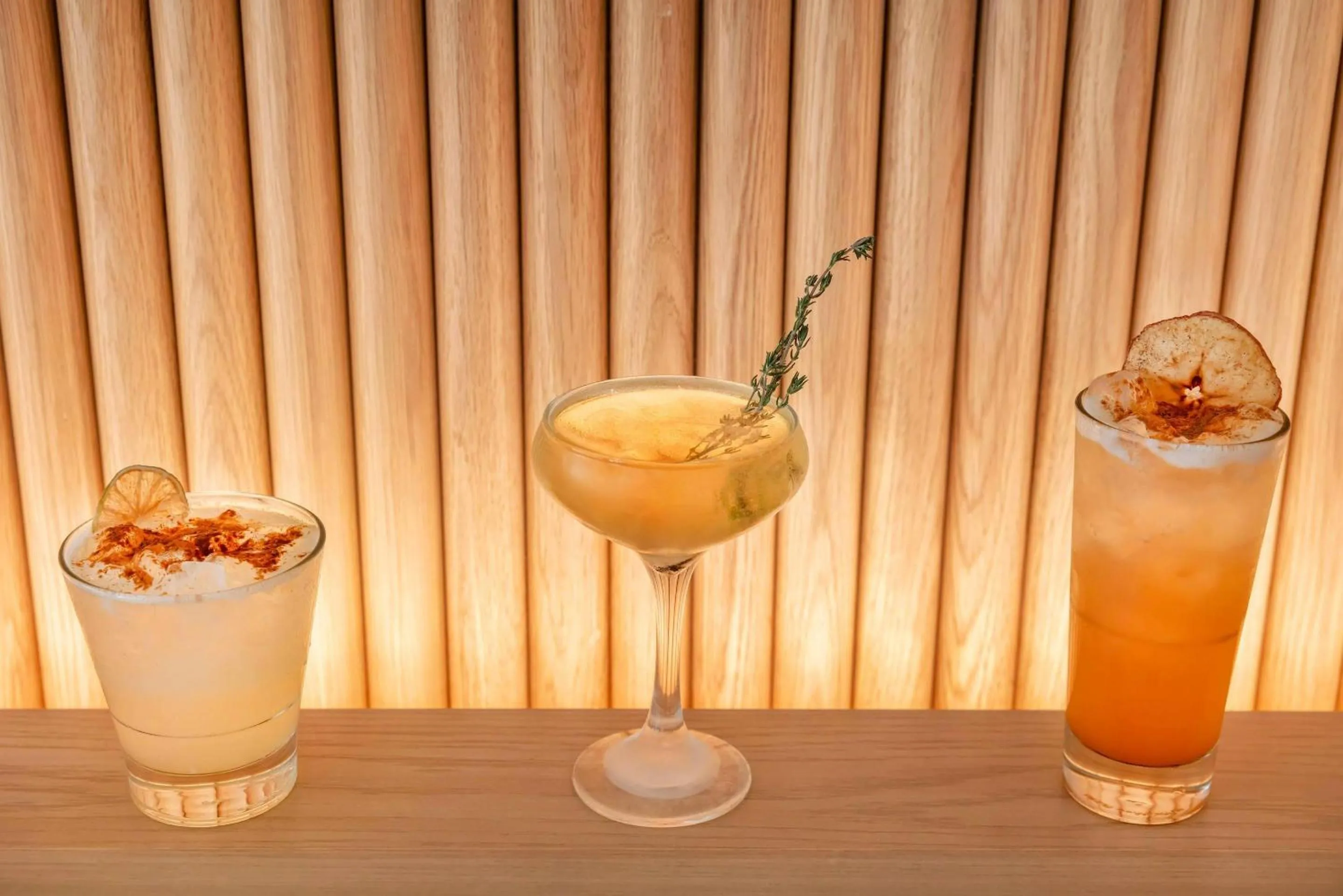 Restaurant/places to eat in Cambria Hotel Burbank Airport