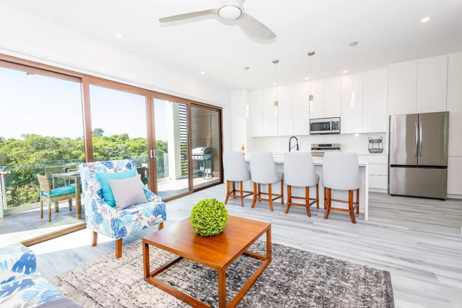 Kitchen or kitchenette in Acqua di Mare Resort