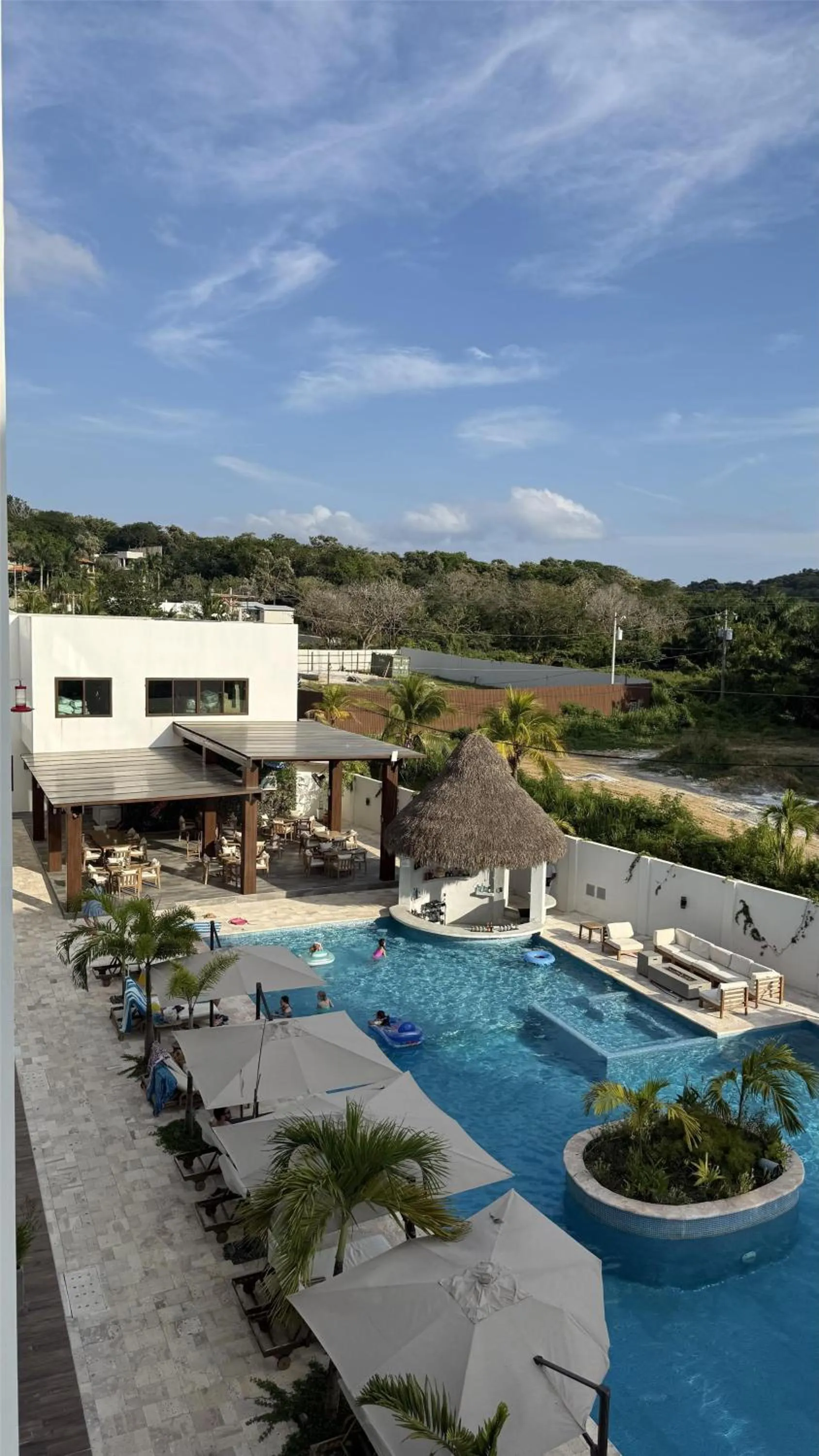 Pool view in Acqua di Mare Resort