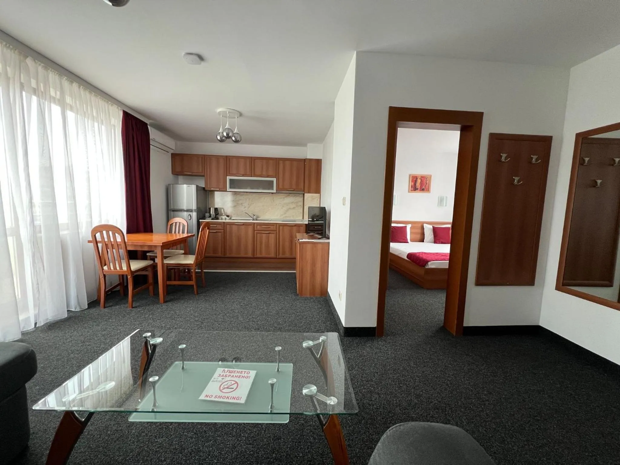 Family Hotel 007 Ivan Dimitrov-Kuklata 15 Str