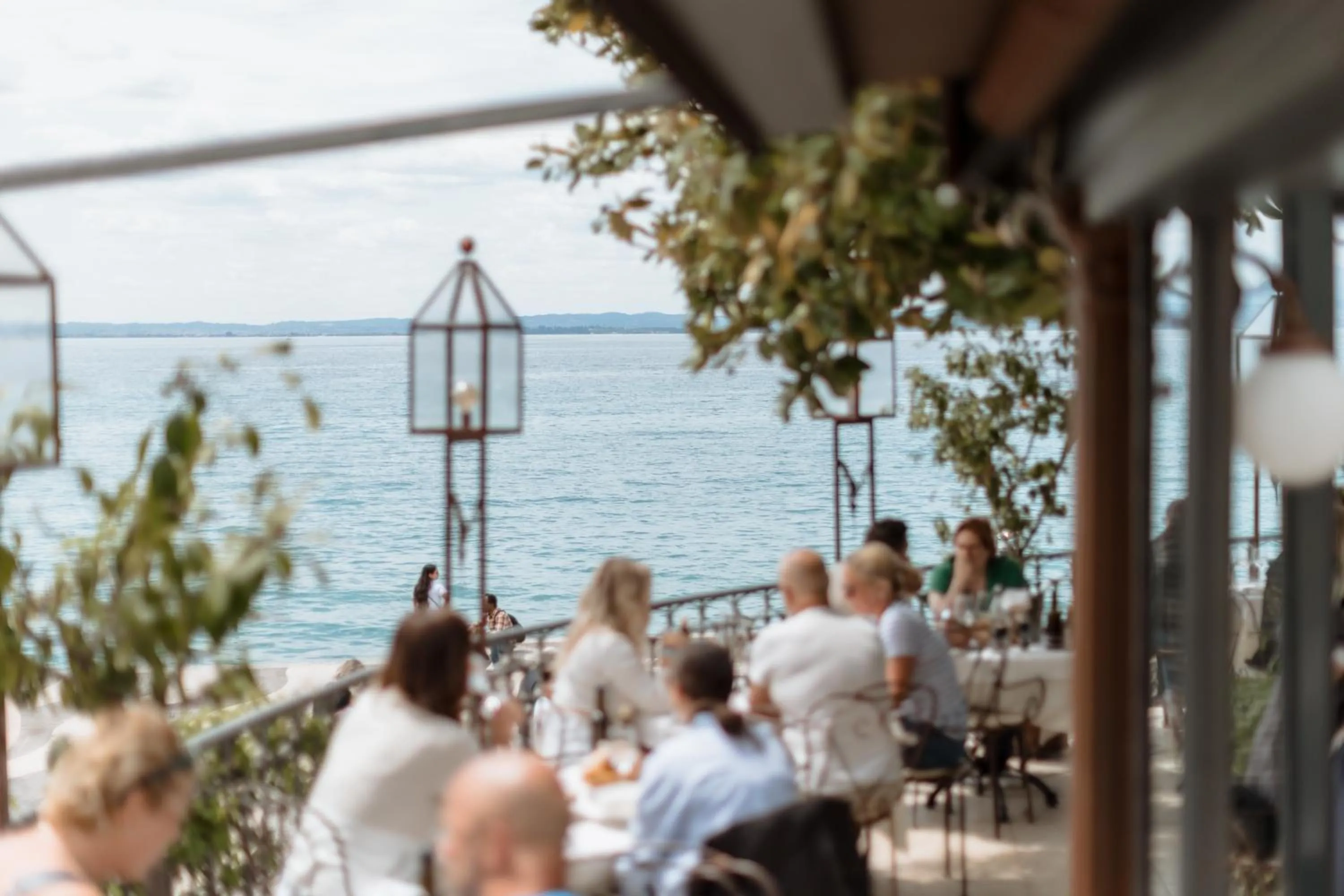 Restaurant/places to eat in Classique