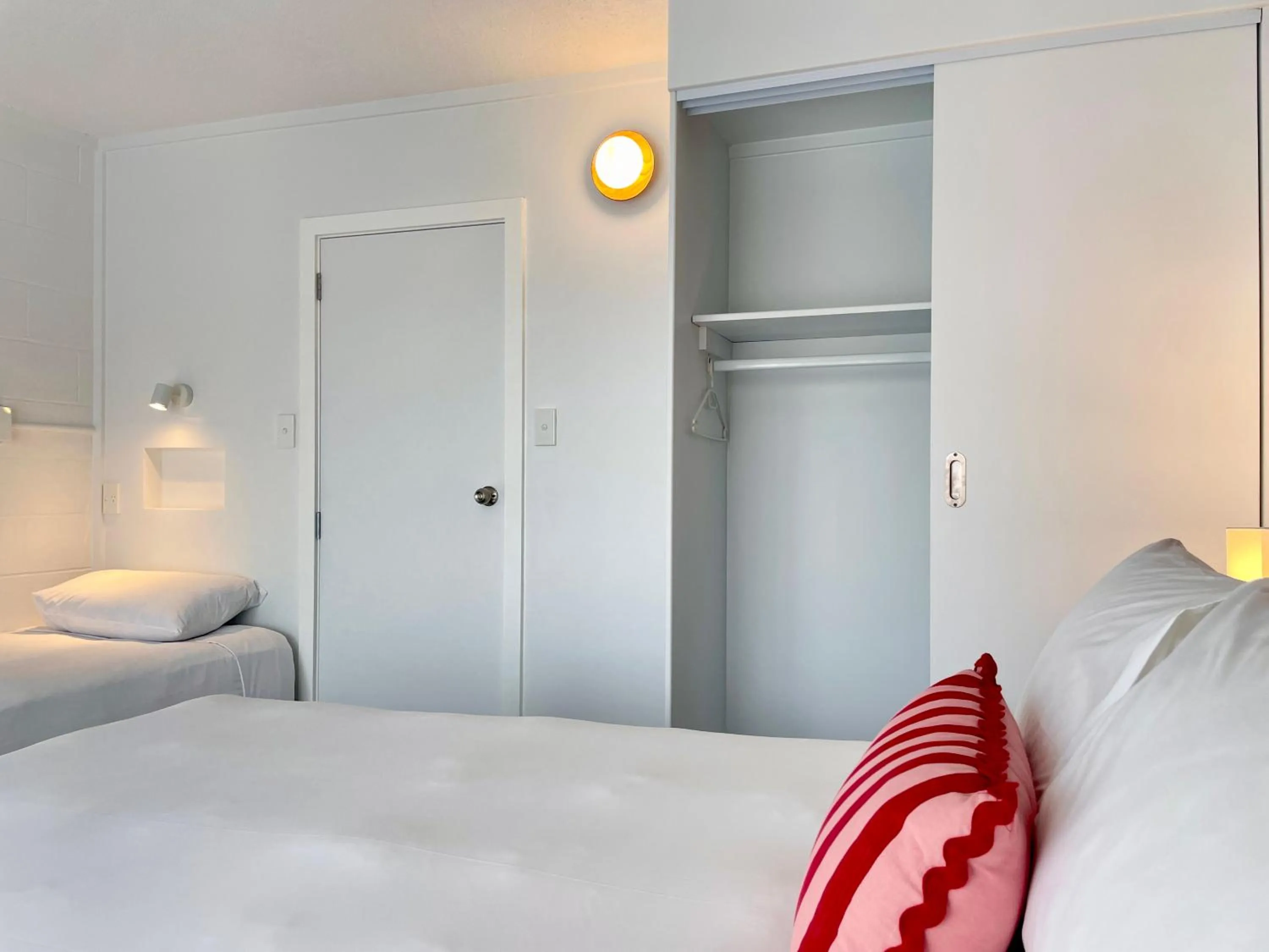 Bedroom, Bed in Mount Eden Motel