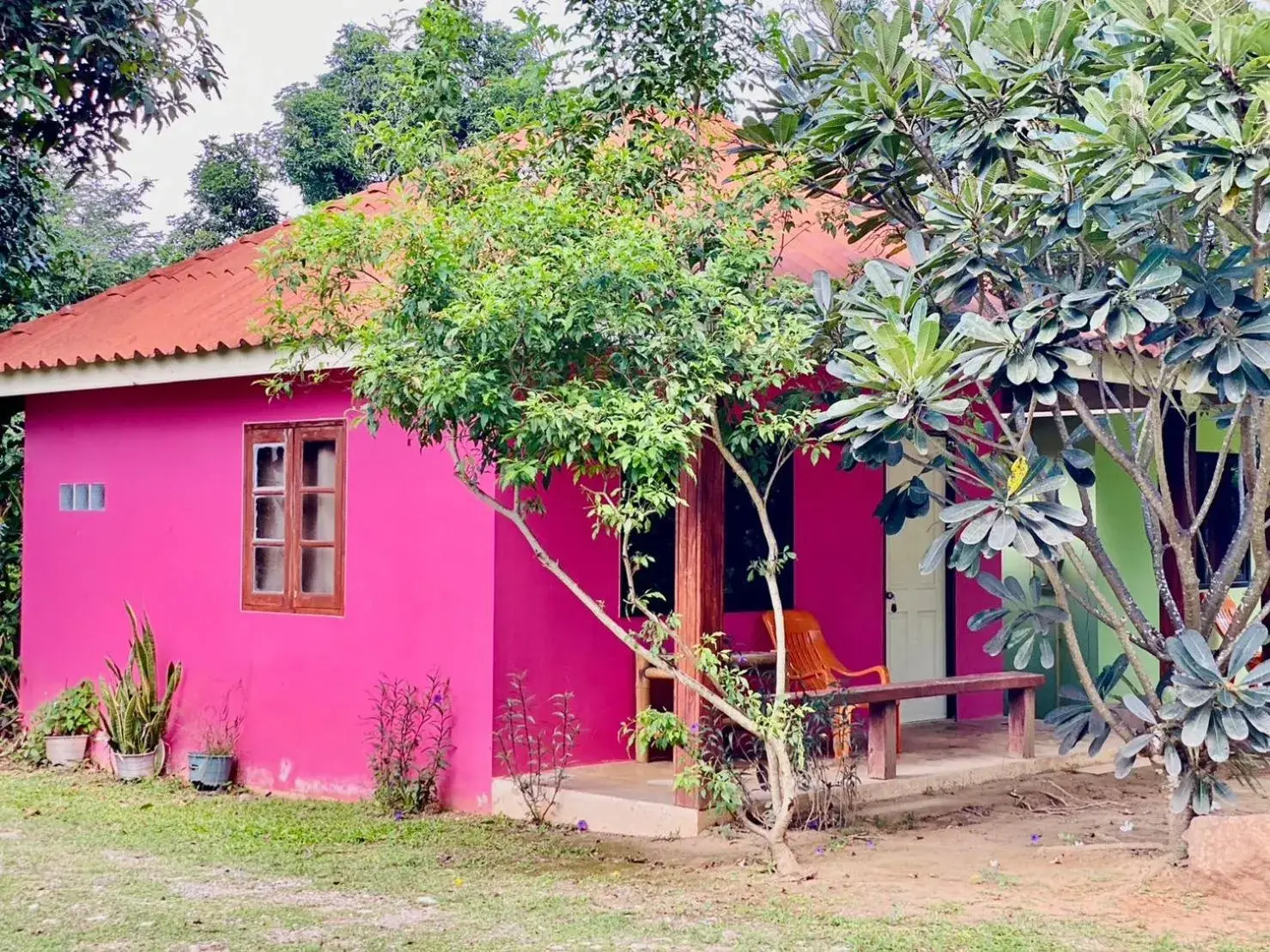 Family Room in Relax Camp Resort Kaeng Krachan Family Room in Relax Camp Resort Kaeng Krachan