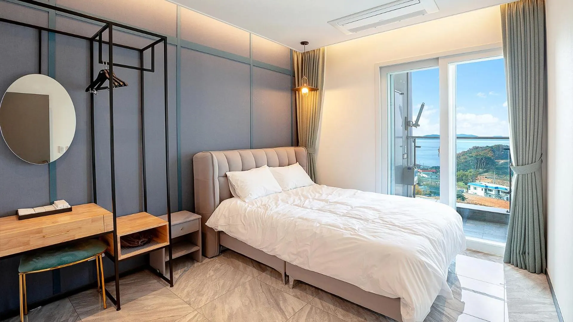 Bed in Ganghwa Elijah Resort