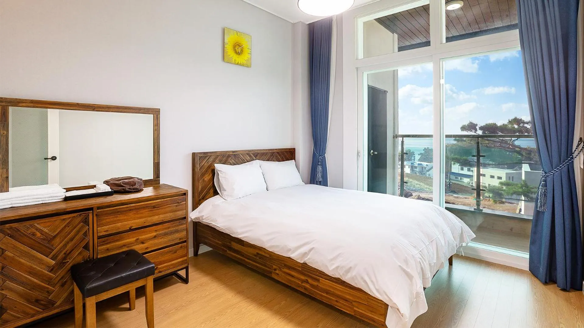 Bed in Ganghwa Elijah Resort