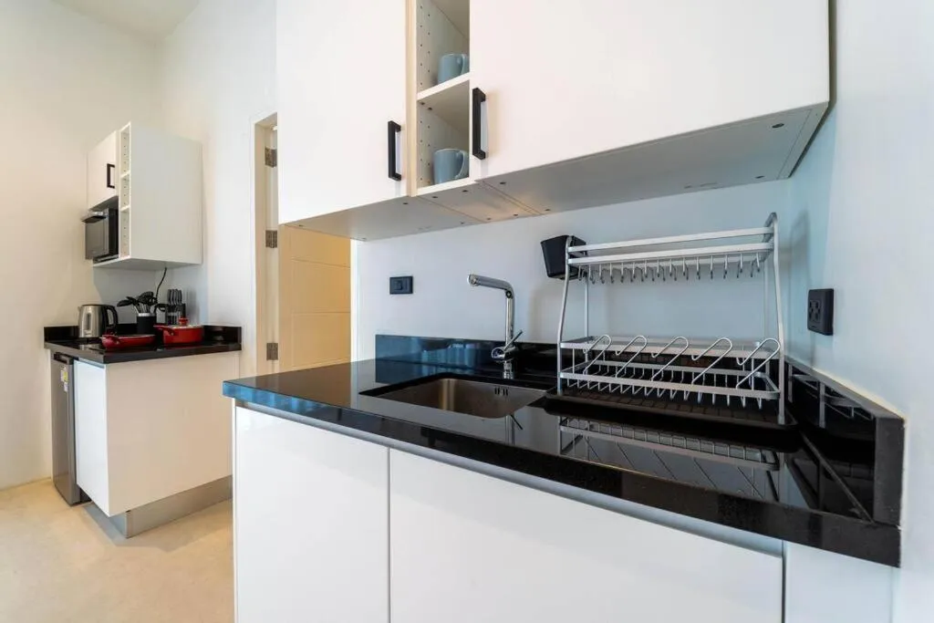 Luxury Modern 6 Bed Private Pool Villa LLW