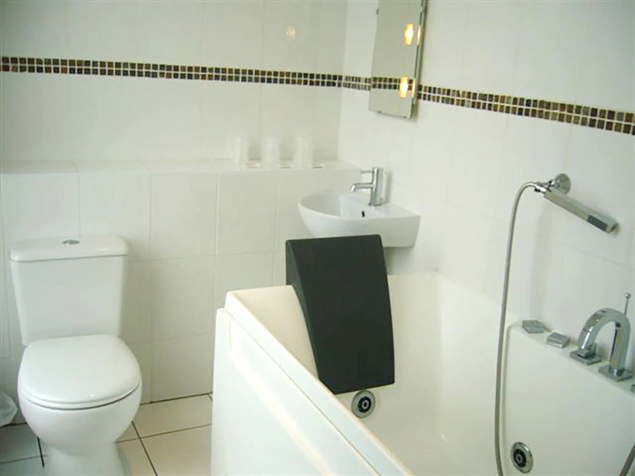 Bathroom in The President Hotel