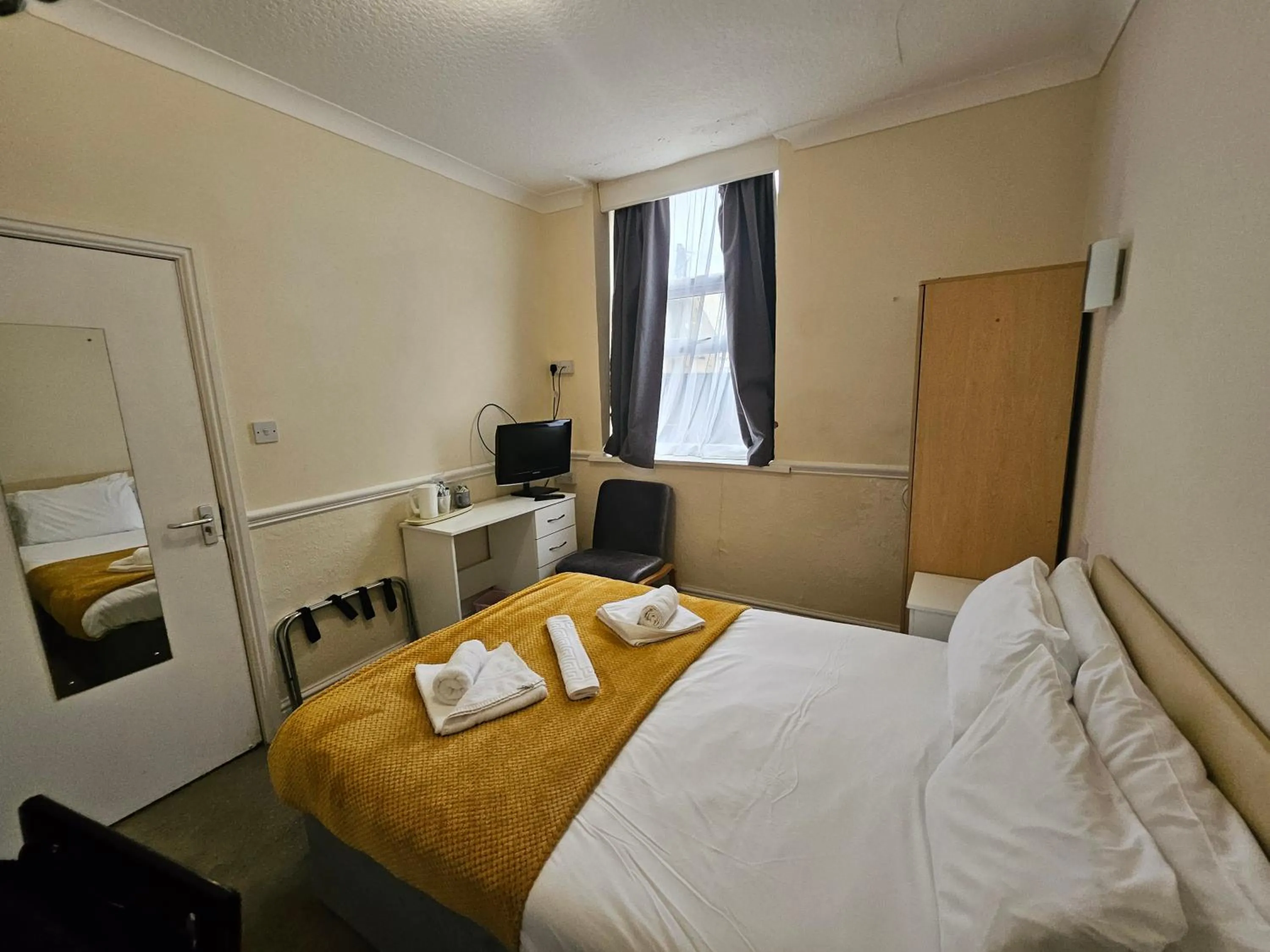 Bed in The President Hotel