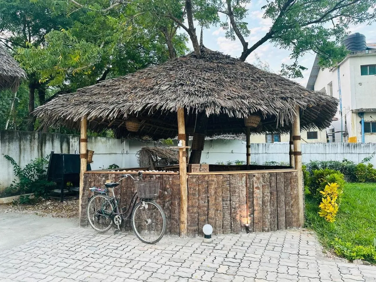 Property building in Zanzigo