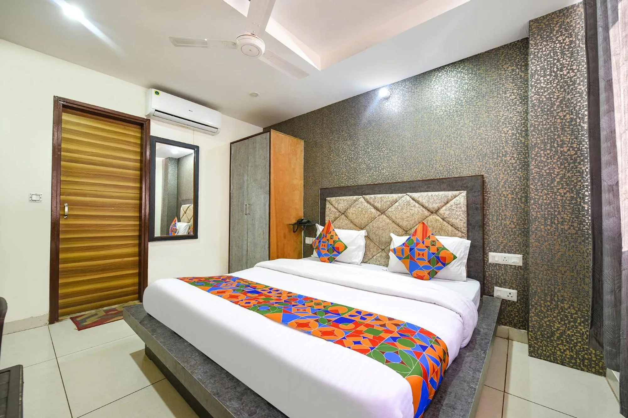 Bed in FabHotel Green Valley