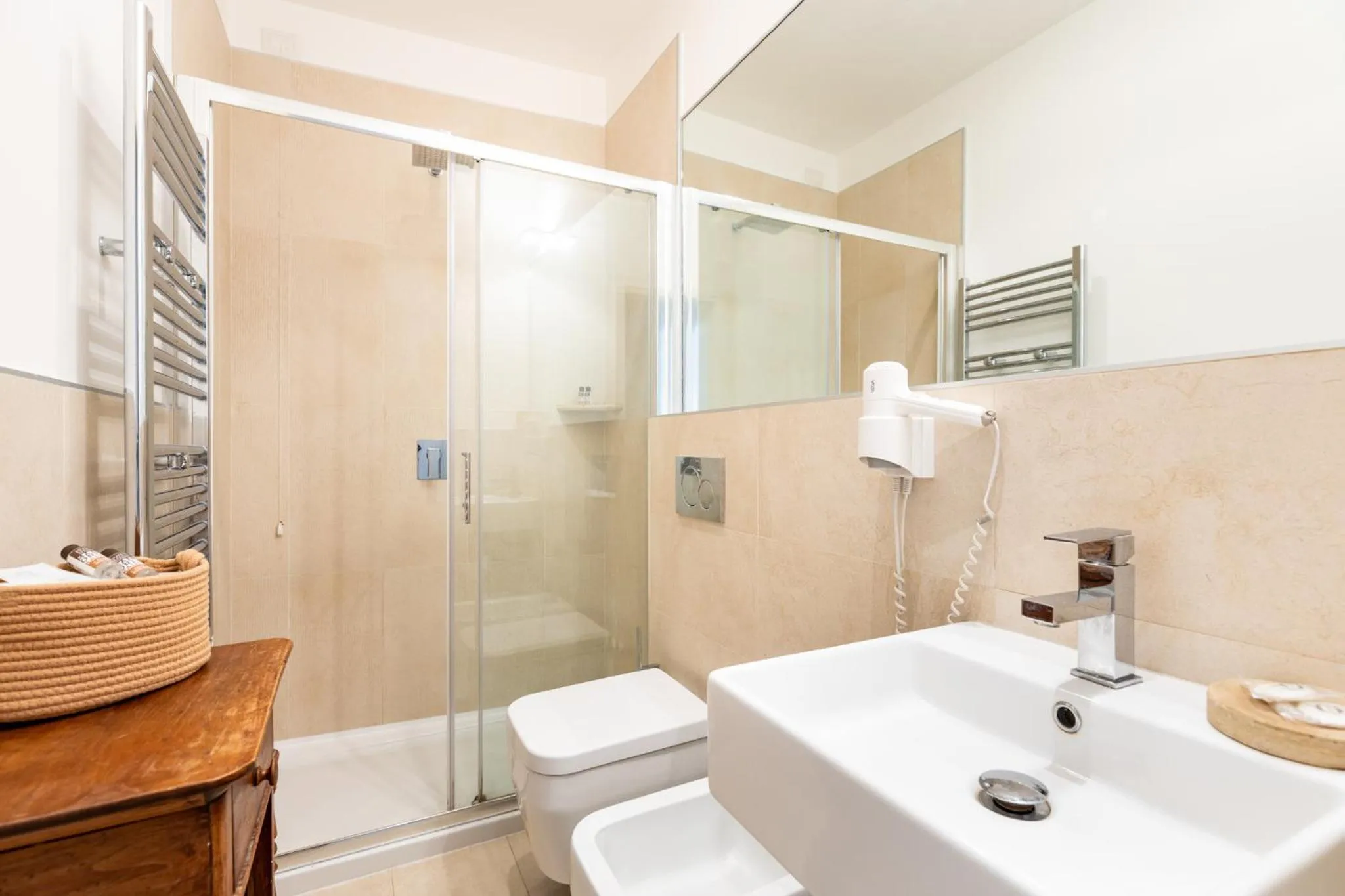 Bathroom in Efamoresca