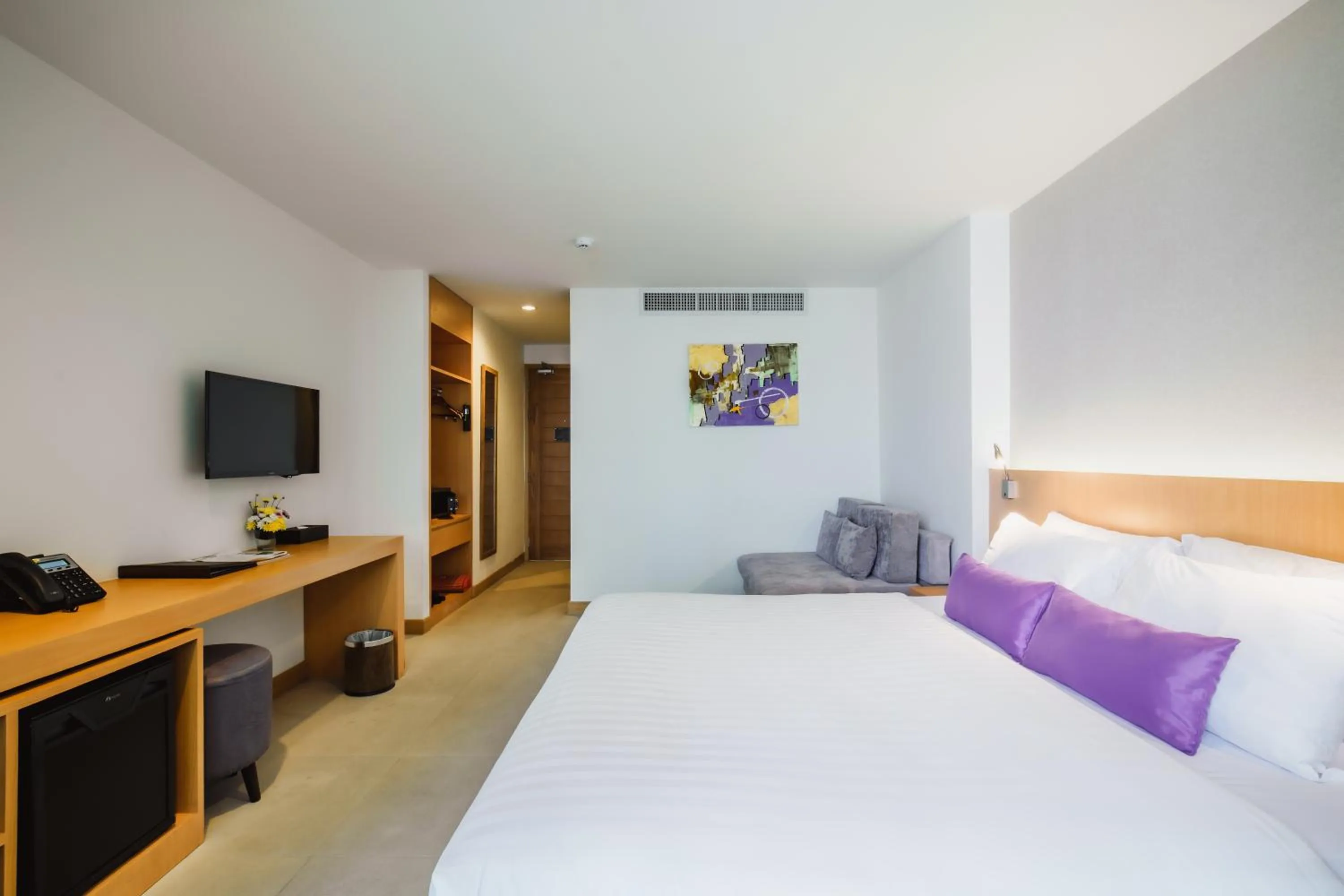 Bed in The Lunar Patong