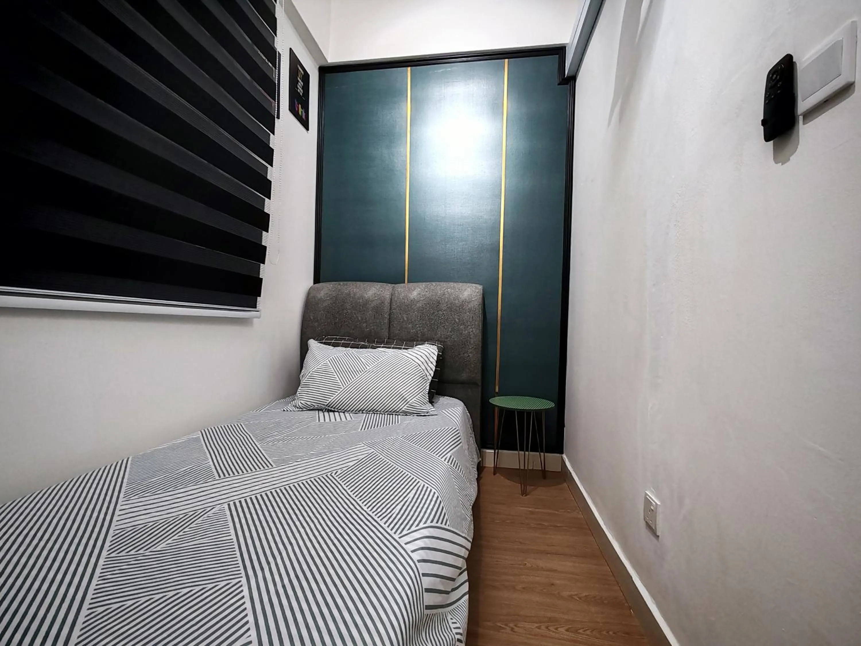 Bed in Moon Classic Falim by Irainbow