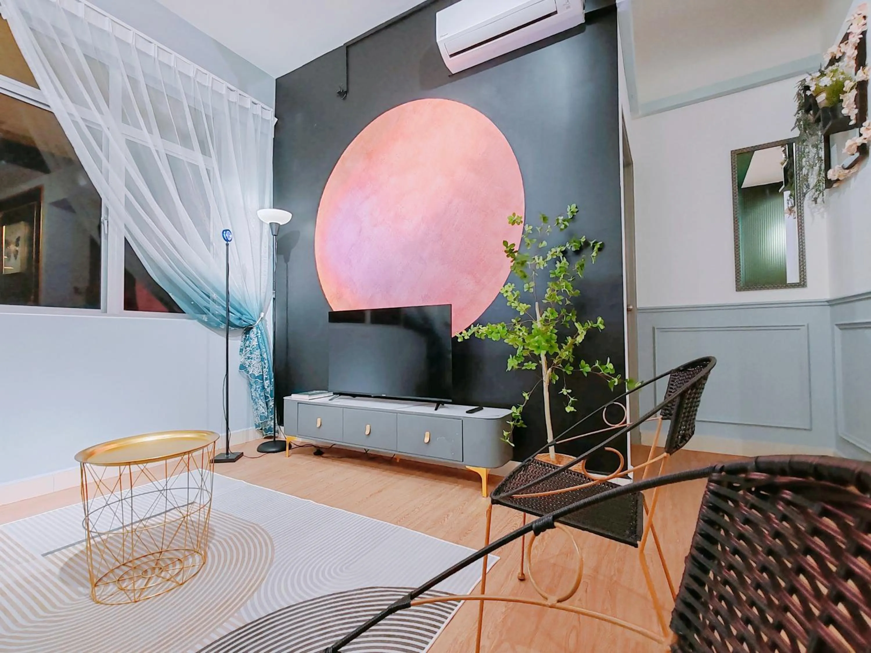 Moon Classic Falim by Irainbow