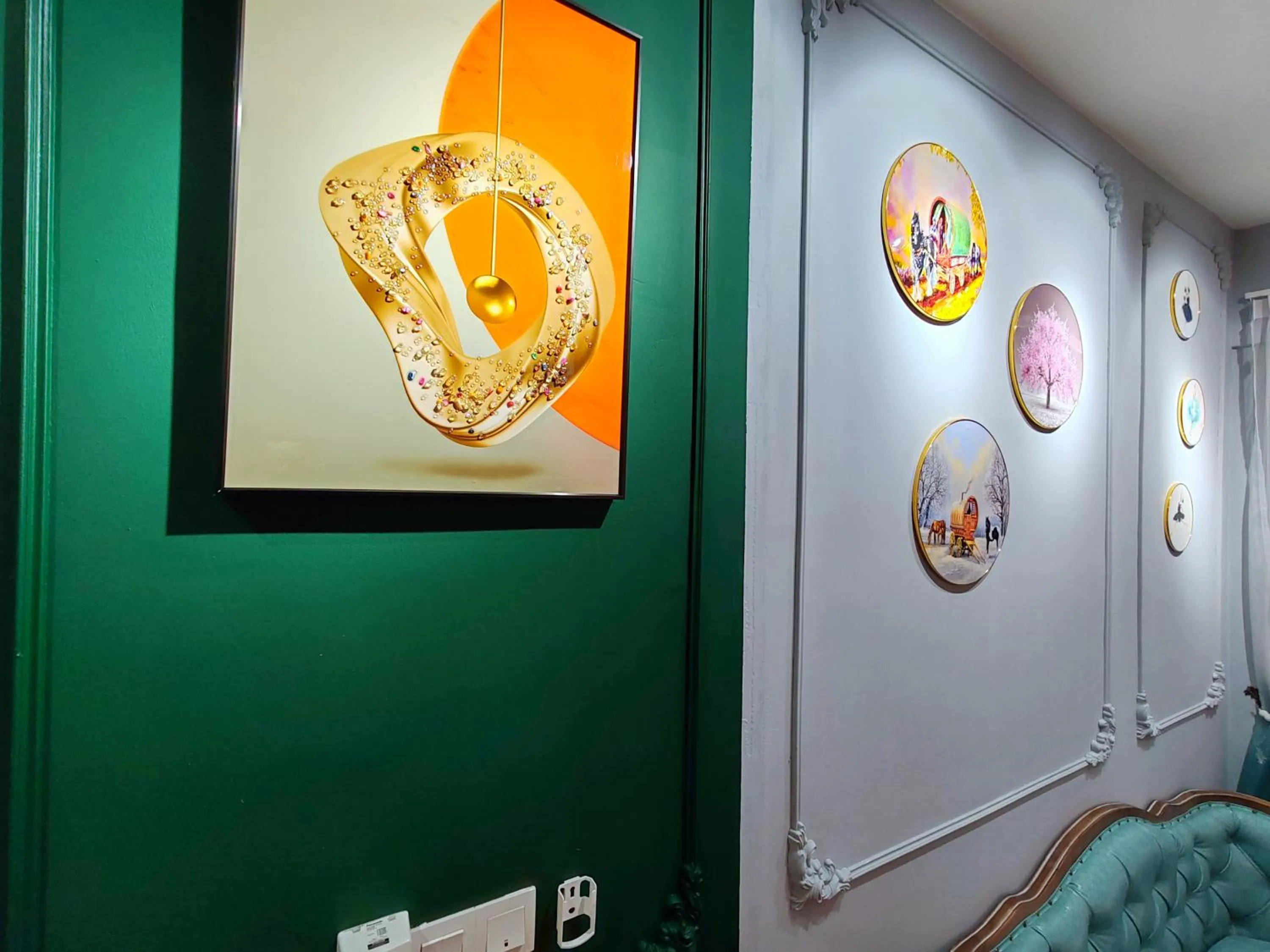 Moon Classic Falim by Irainbow