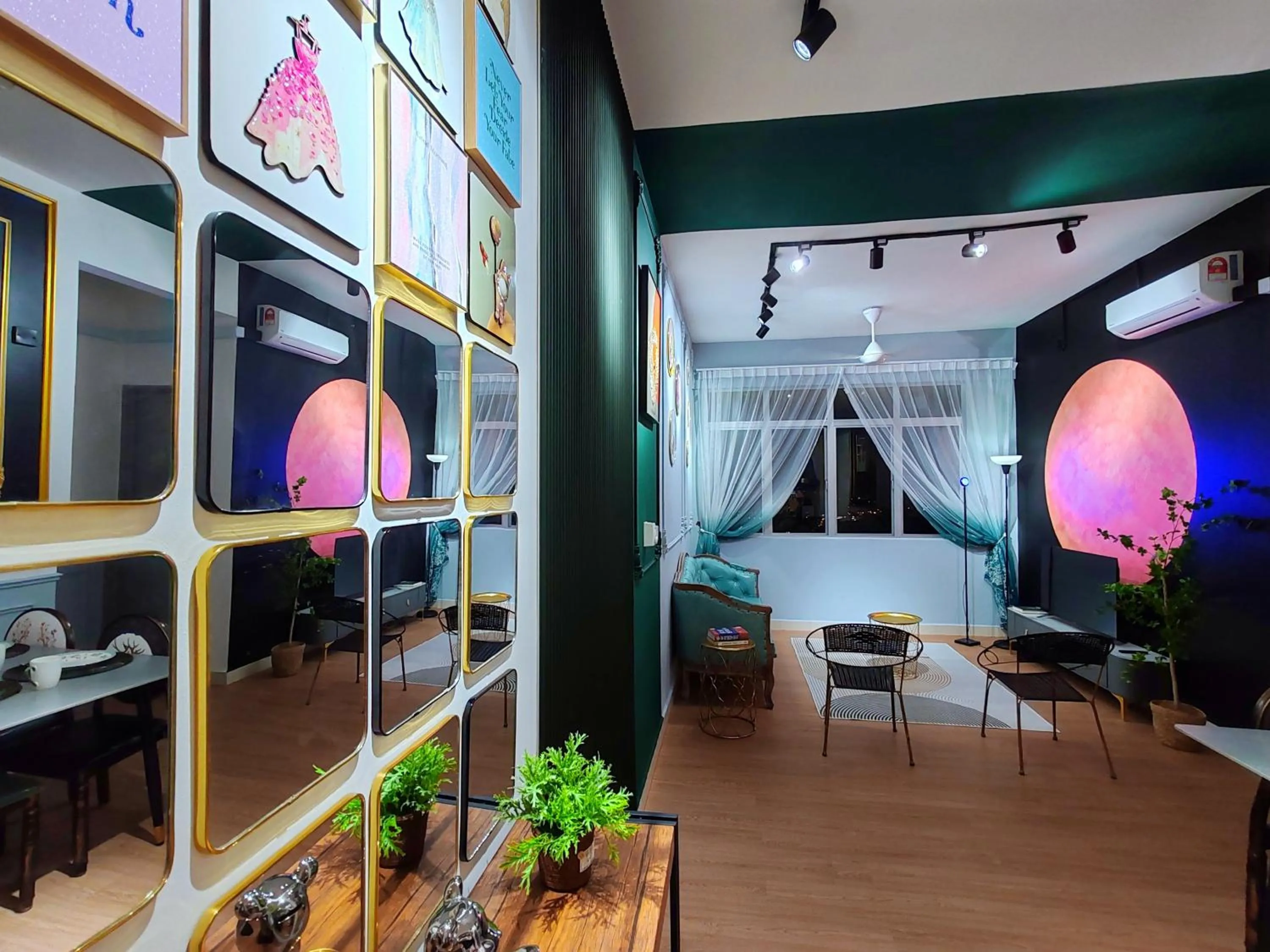 Moon Classic Falim by Irainbow