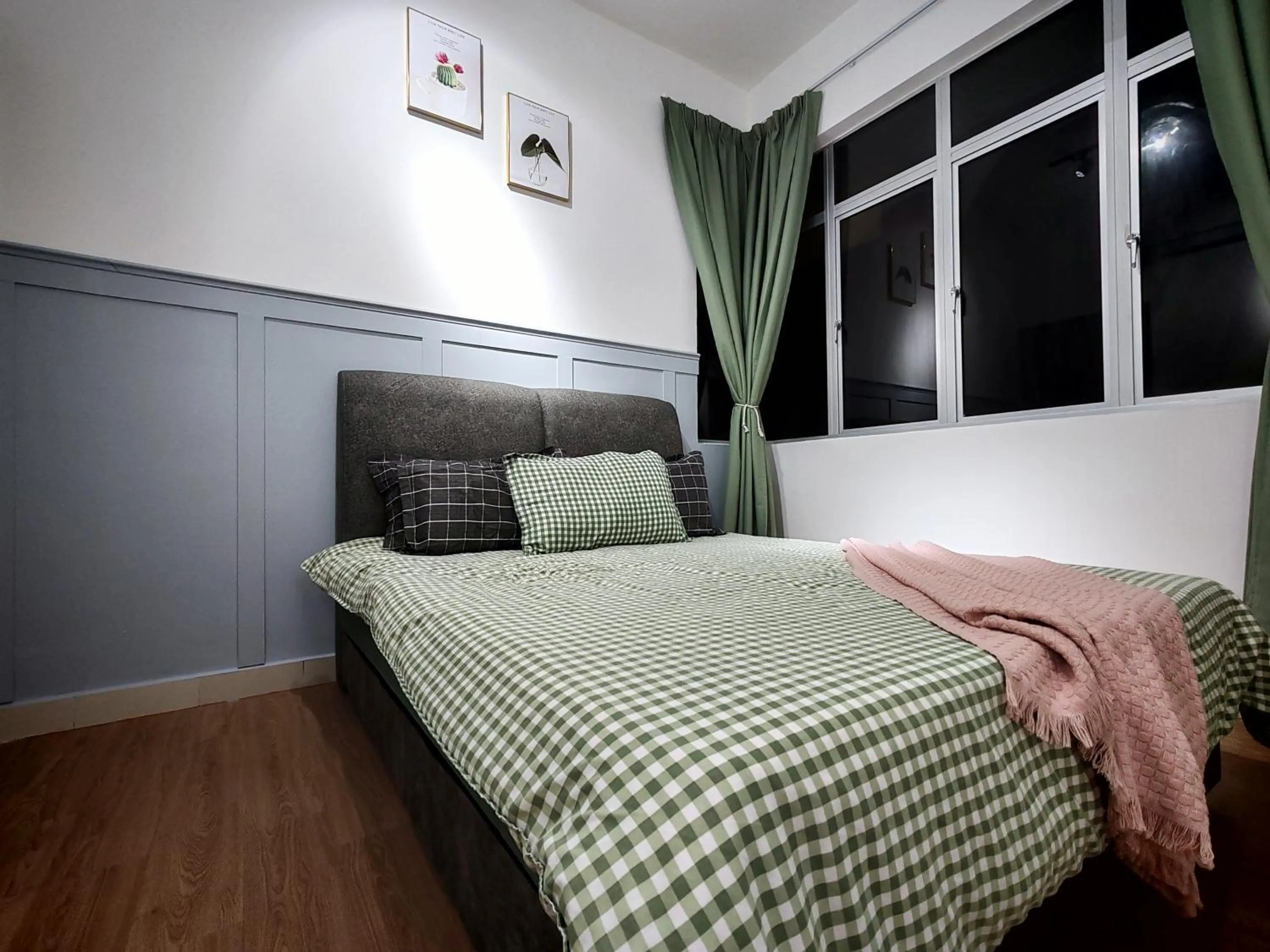 Bed in Moon Classic Falim by Irainbow