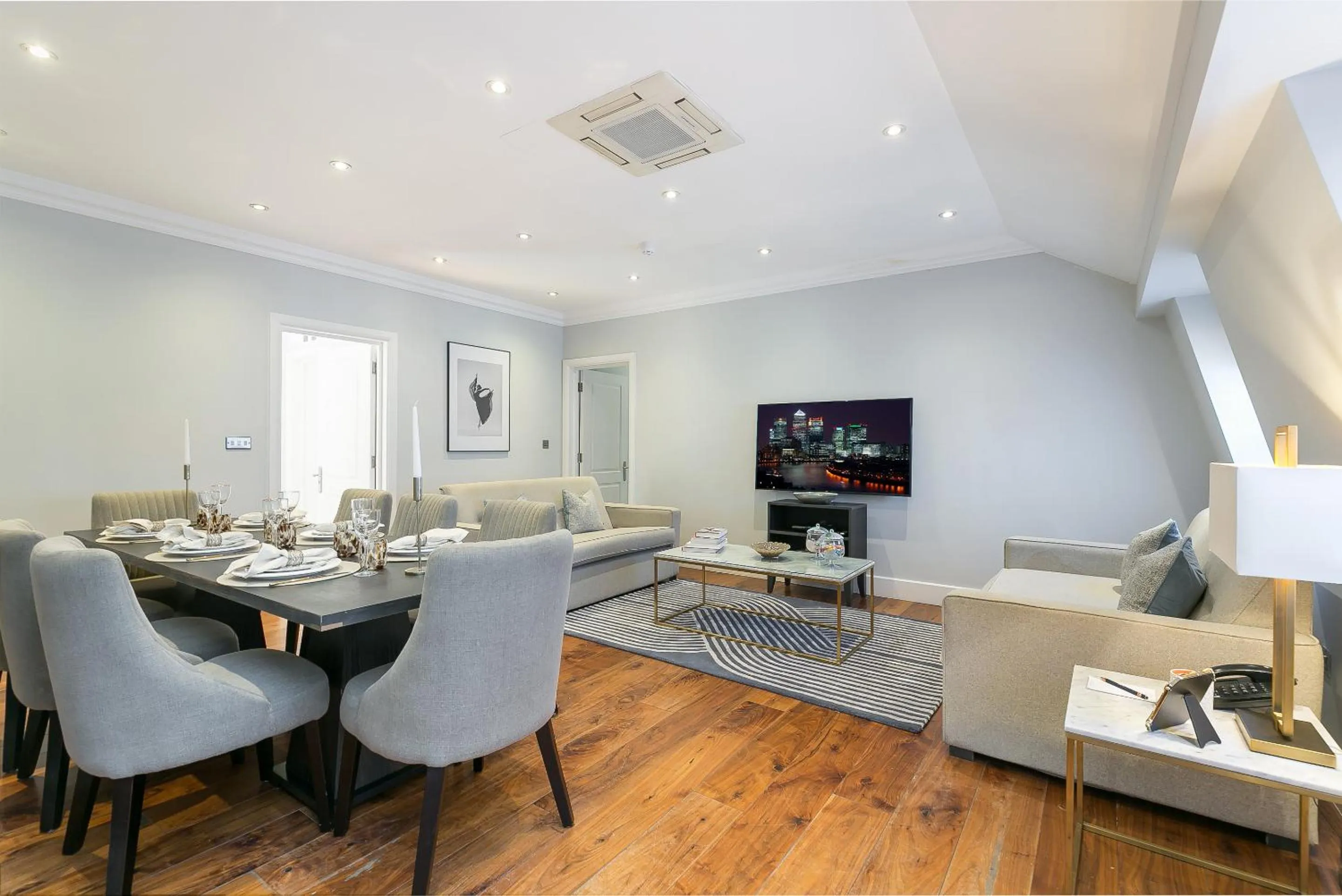 TV and multimedia in Chilworth Court