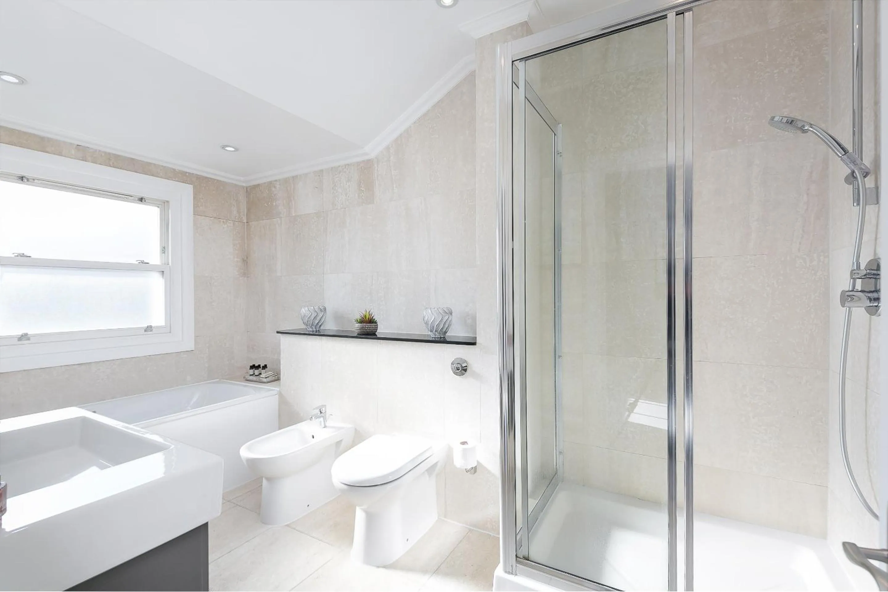 Shower in Chilworth Court