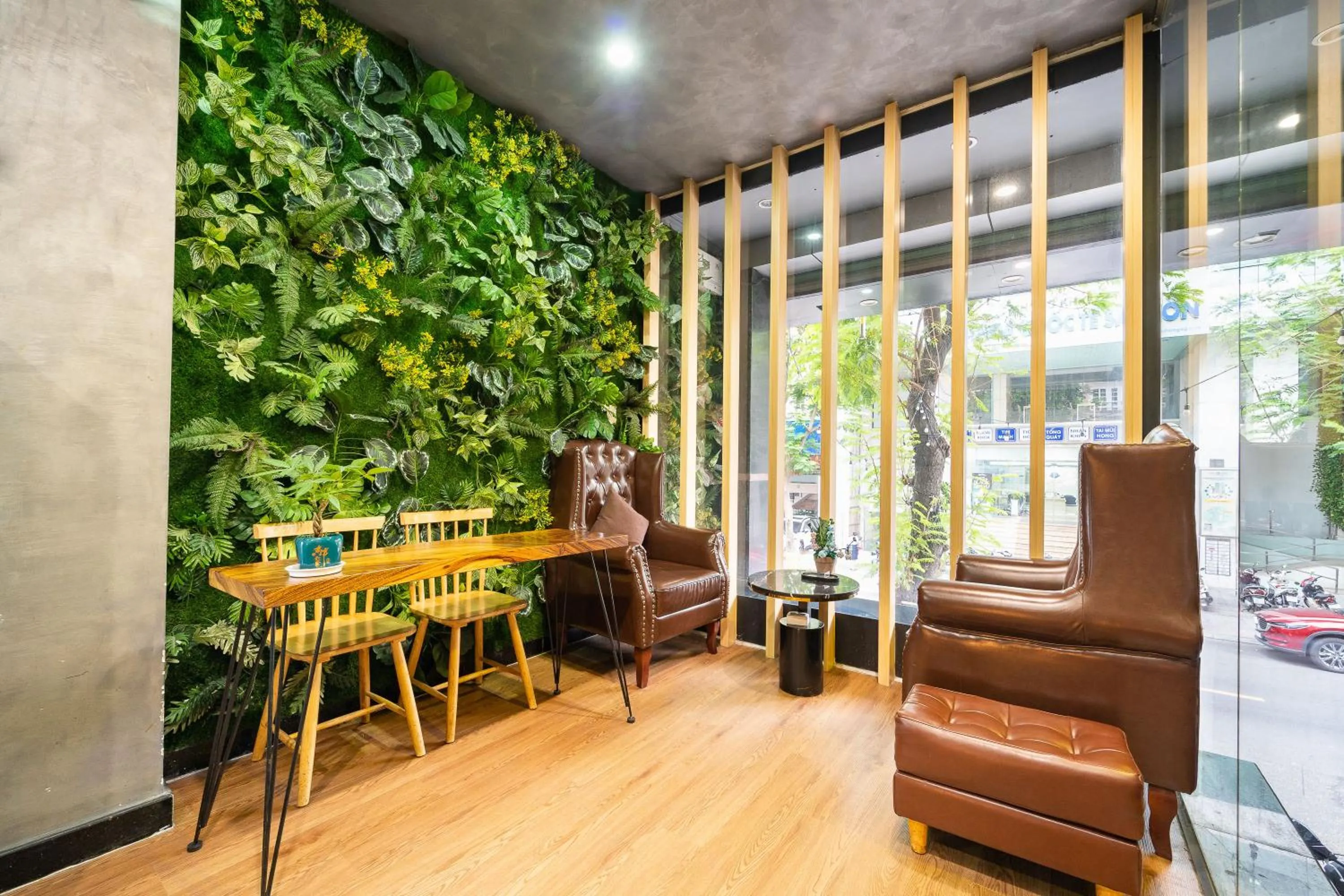 concierge in Happy Homes Ben Thanh Central