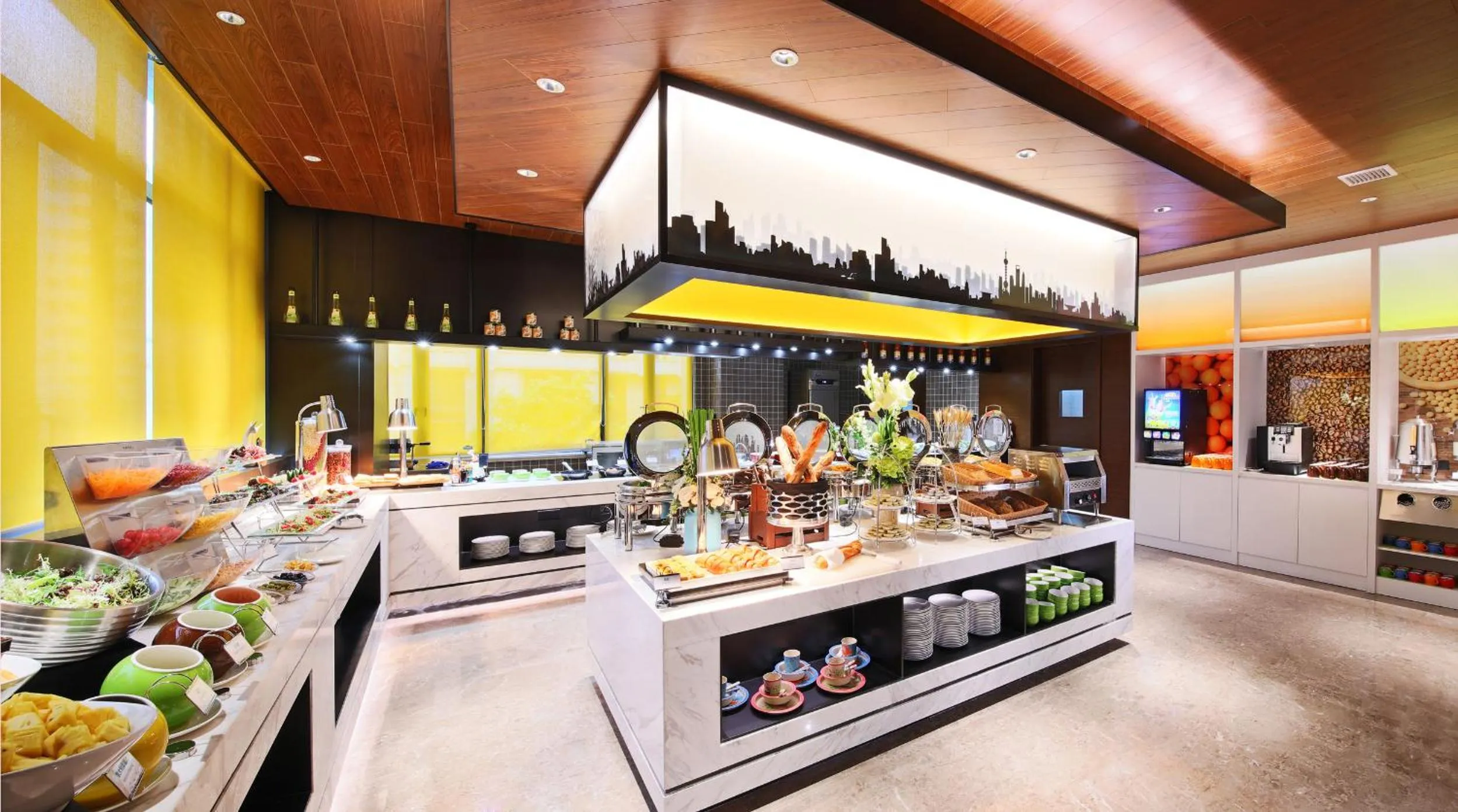 Buffet breakfast in Hampton by Hilton Shanghai Hongqiao NECC
