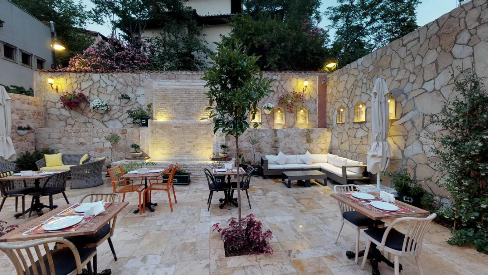 Garden in Patron Hotel