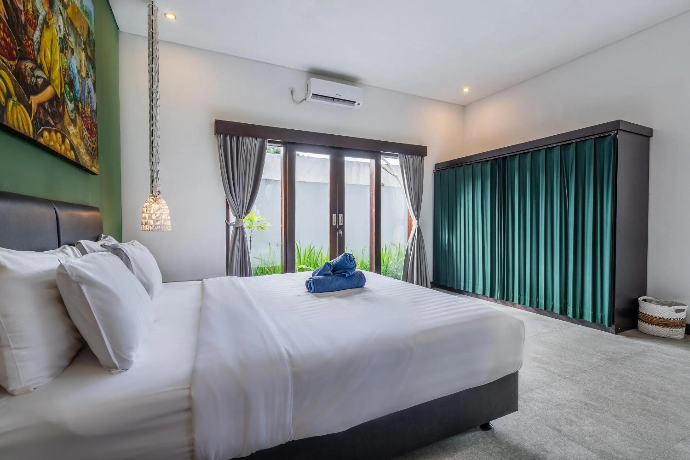 Bed in Ubud Residences 888 - Complex Private Villas with pools