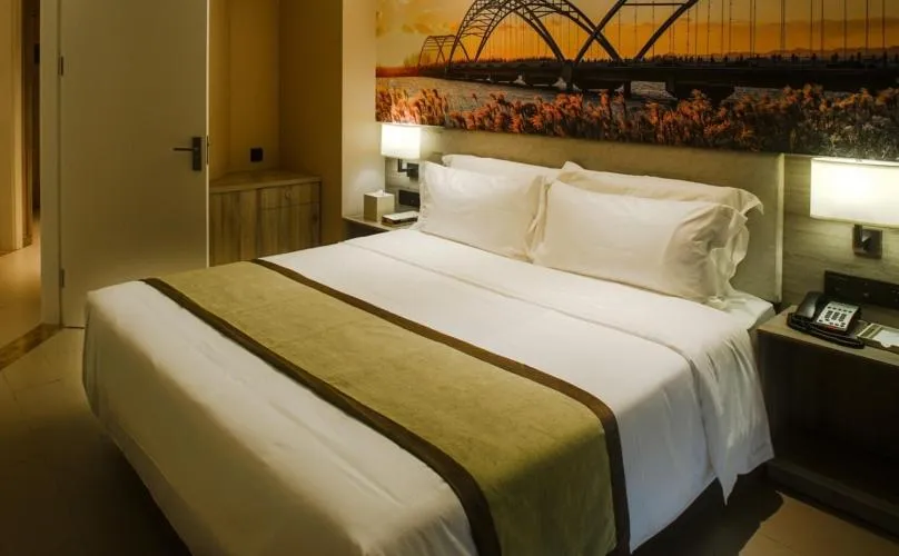 Atour Hotel Qinhuangdao Xiangxi Sea