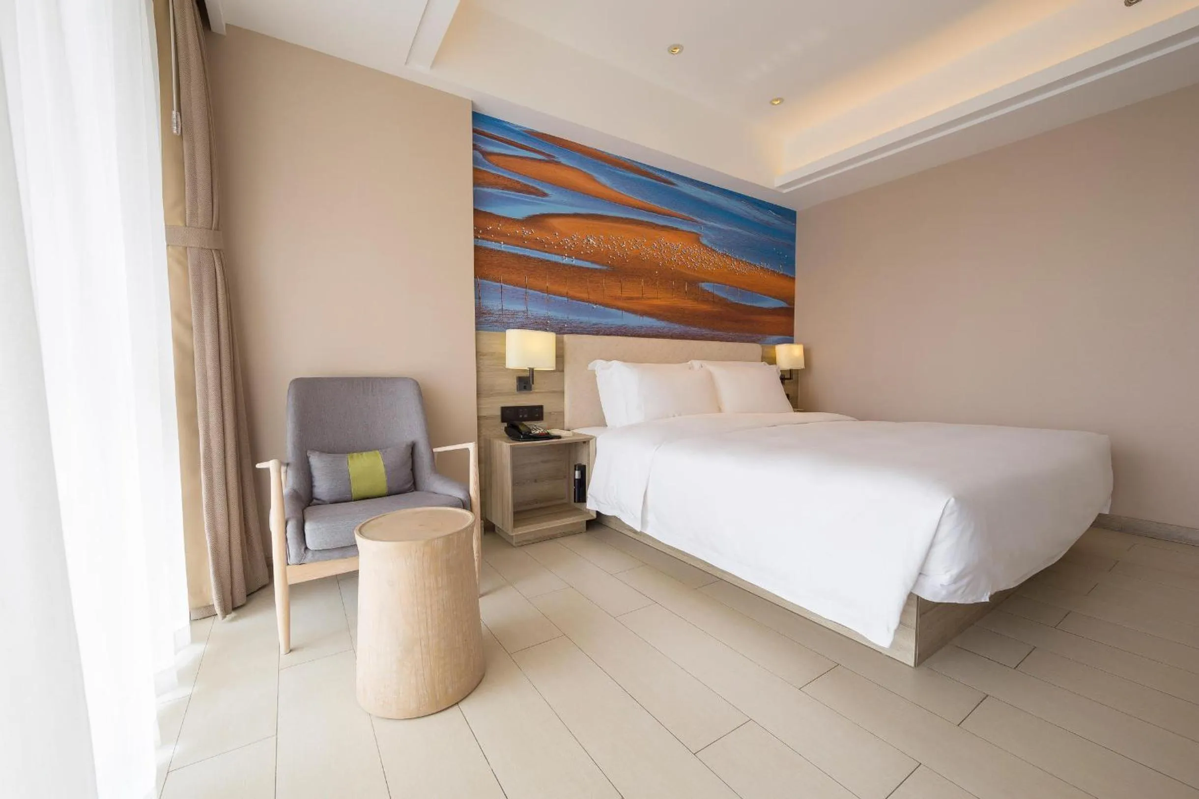 Atour Hotel Qinhuangdao Xiangxi Sea