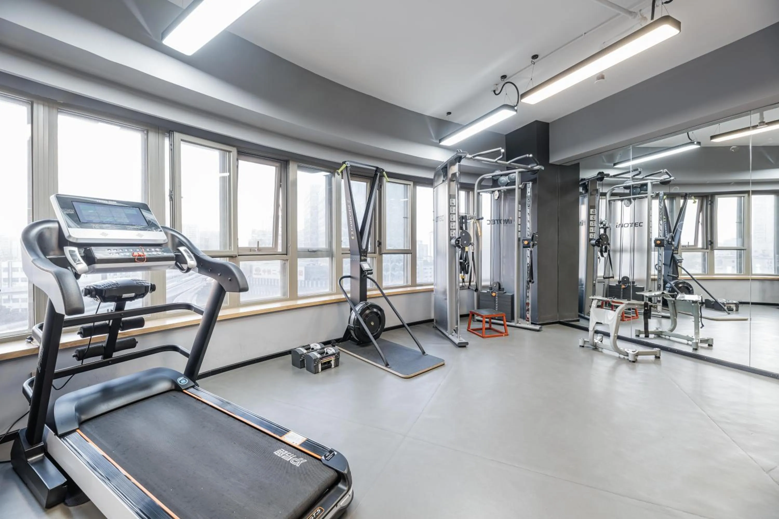 Fitness centre/facilities in Atour Hotel Shanghai Wujiaochang Dabaishu