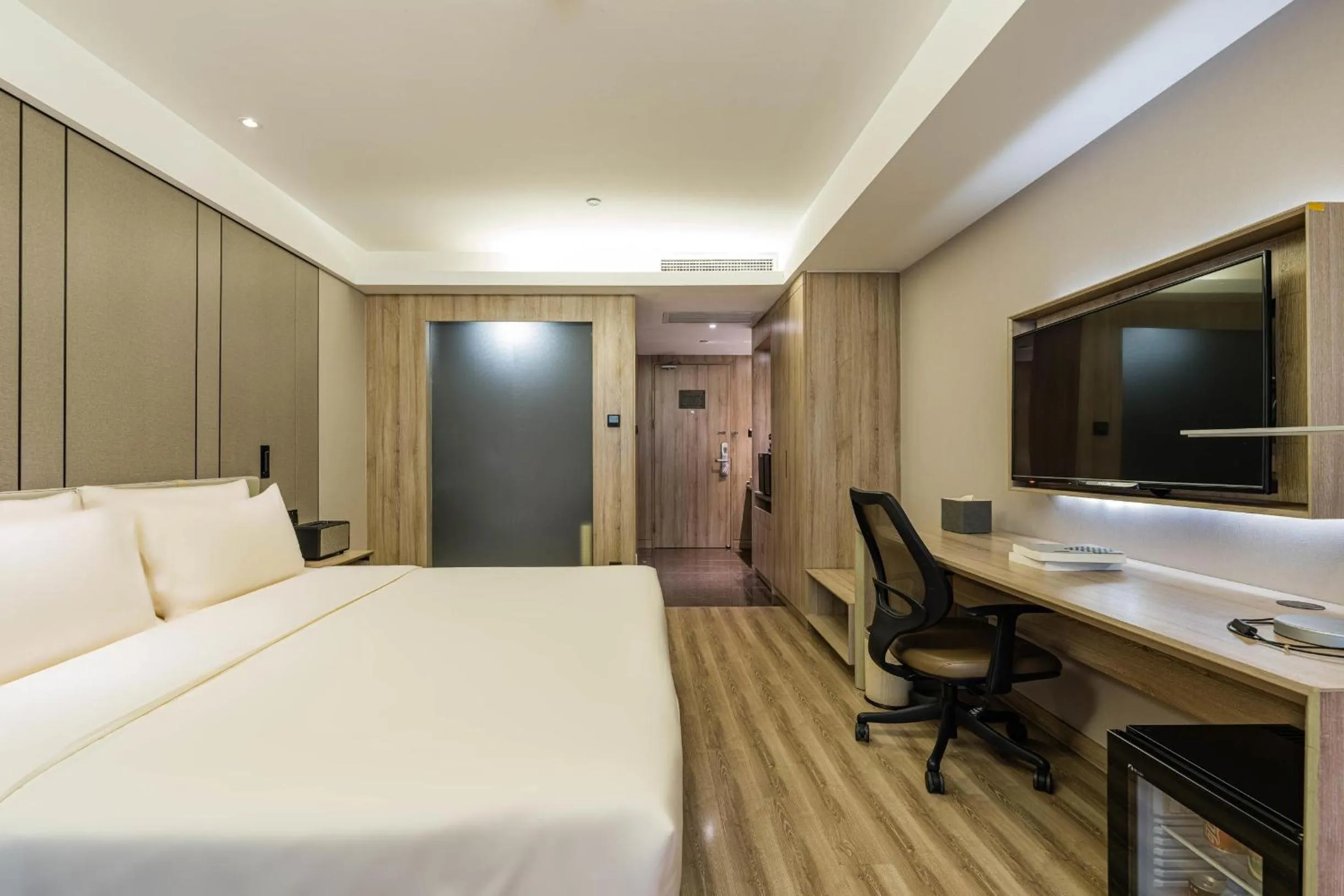 Bed in Atour Music Hotel Hangzhou West Lake