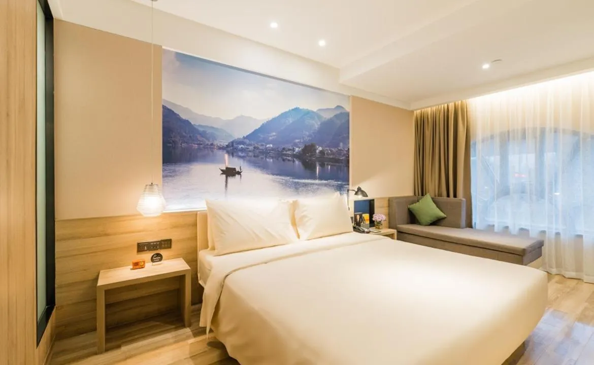 Bed in Atour Hotel Hangzhou West Lake Cultural Plaza Shangtang Road