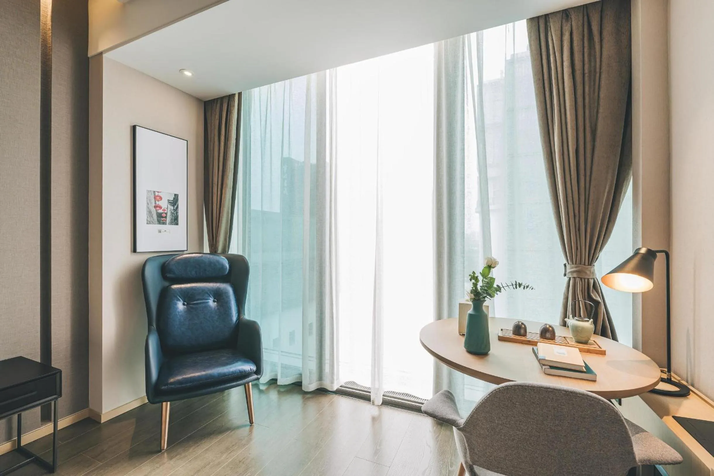 Atour Hotel Ningbo Sanjiangkou Bund Book City