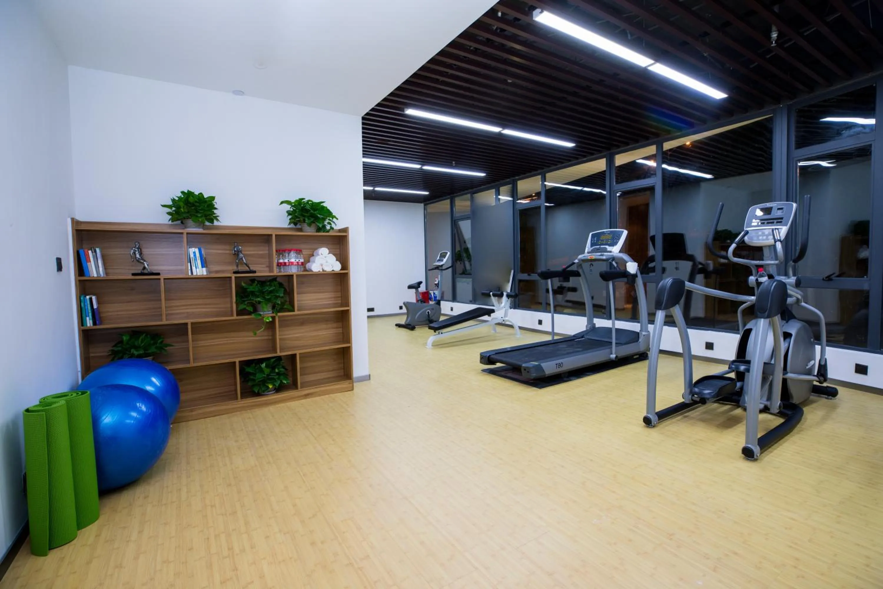 Fitness centre/facilities in Atour Hotel Xiamen Jimei University