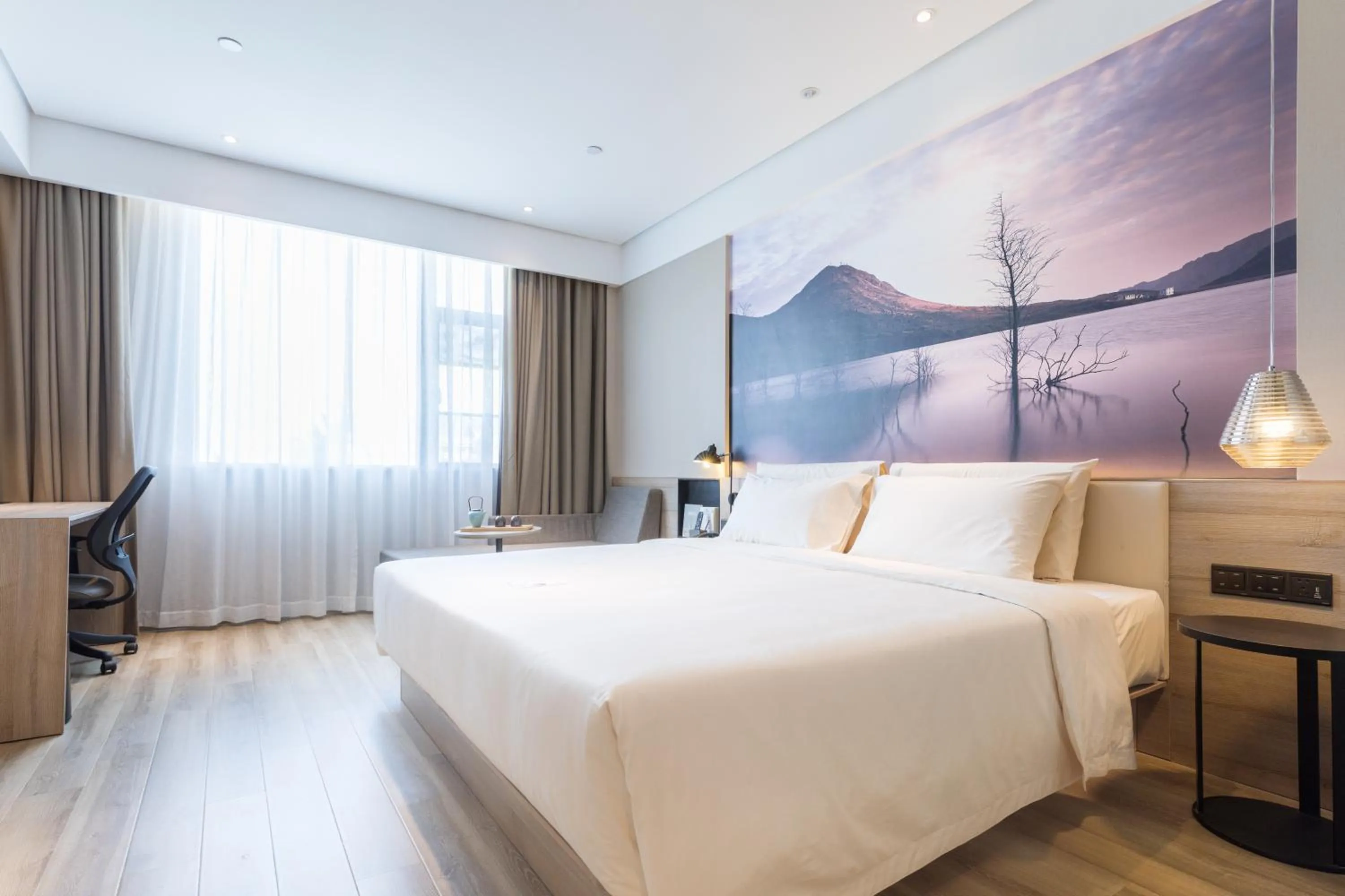 Bed in Atour Hotel Xiamen Jimei University