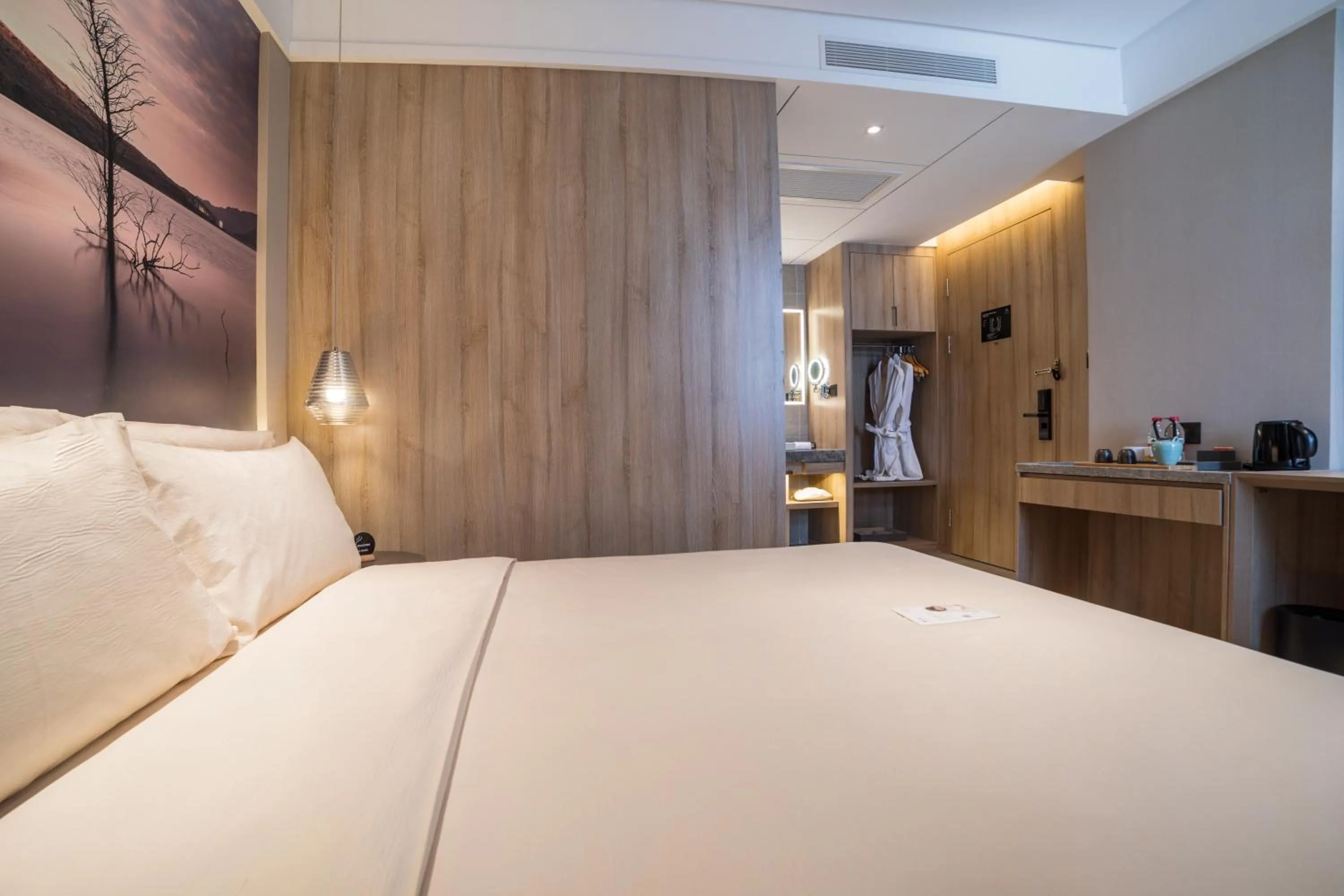 Bed in Atour Hotel Xiamen Jimei University