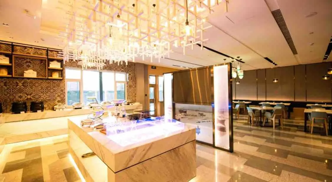 Atour Hotel Yantai South Station Yingchun Street