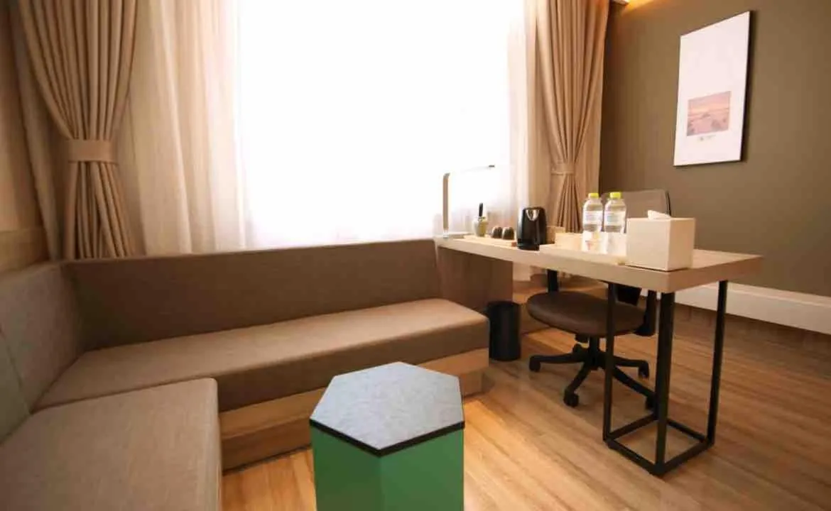 Atour Hotel Yantai South Station Yingchun Street