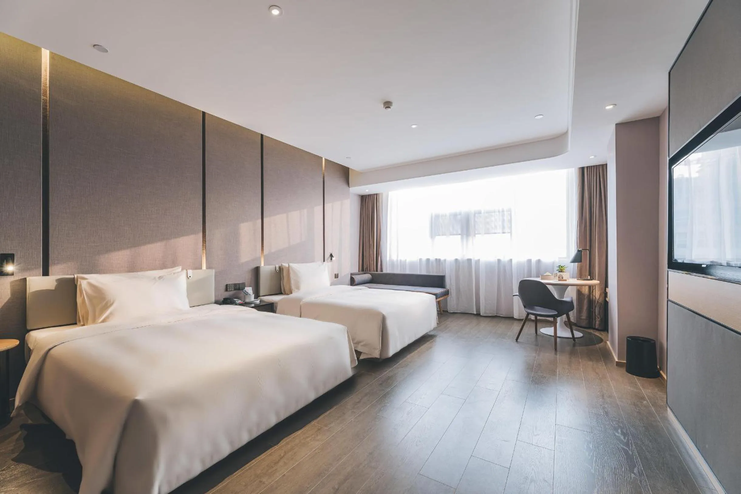 Bed in Atour Hotel Chaozhou Ancient Town People's Square