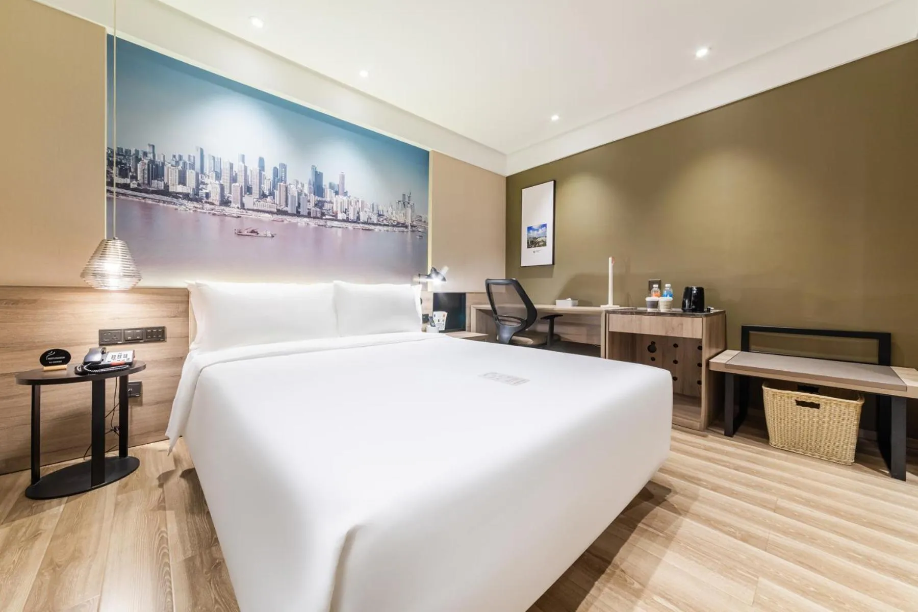 Photo of the whole room in Atour Hotel Chongqing Liziba Lianglukou Subway Station